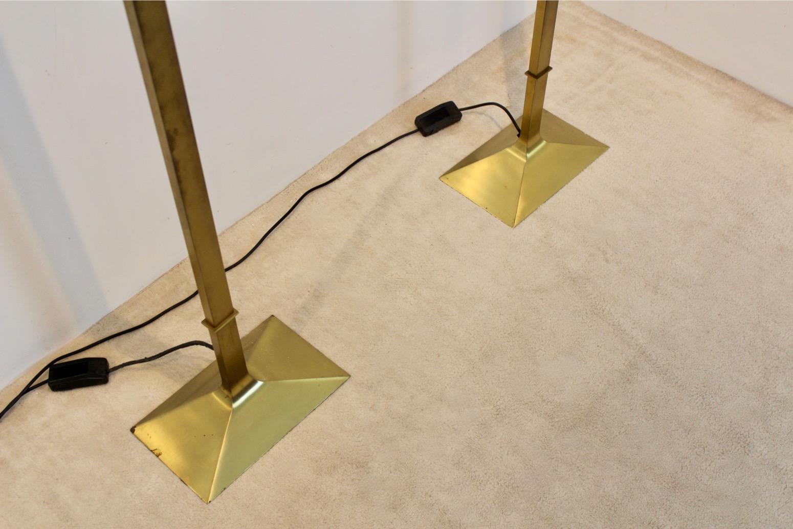 20th Century Sophisticated Brass Italian Uplighter Floor Lamp, stock of two For Sale