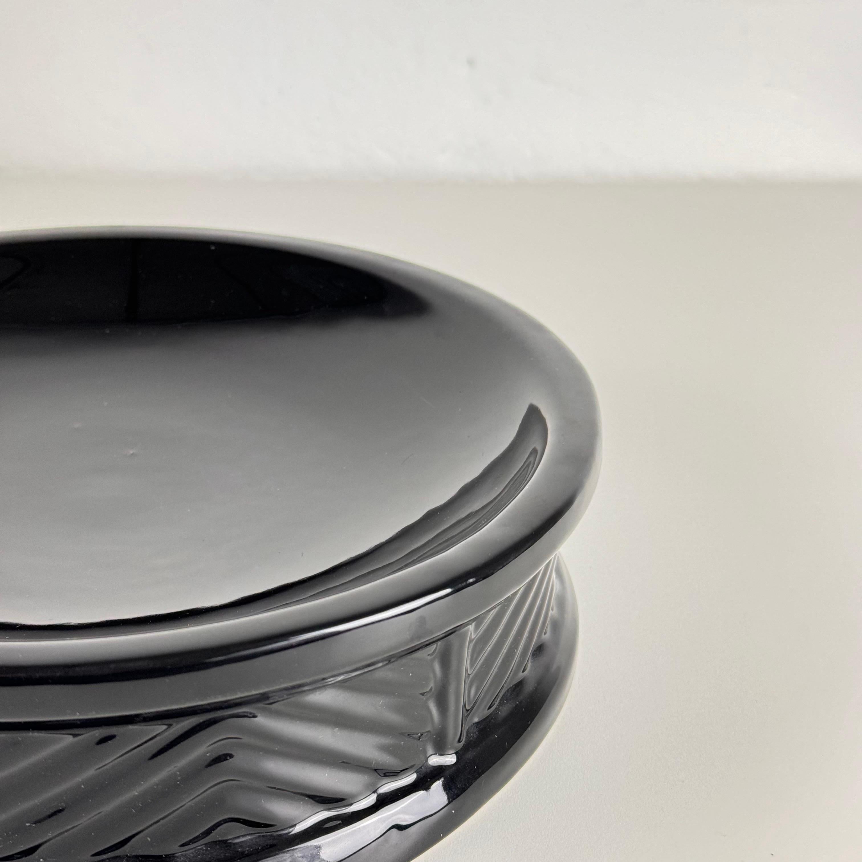 Sophisticated Ceramic Catchall/Centrepiece by Tommaso Barbi, Rome, 1970s For Sale 5