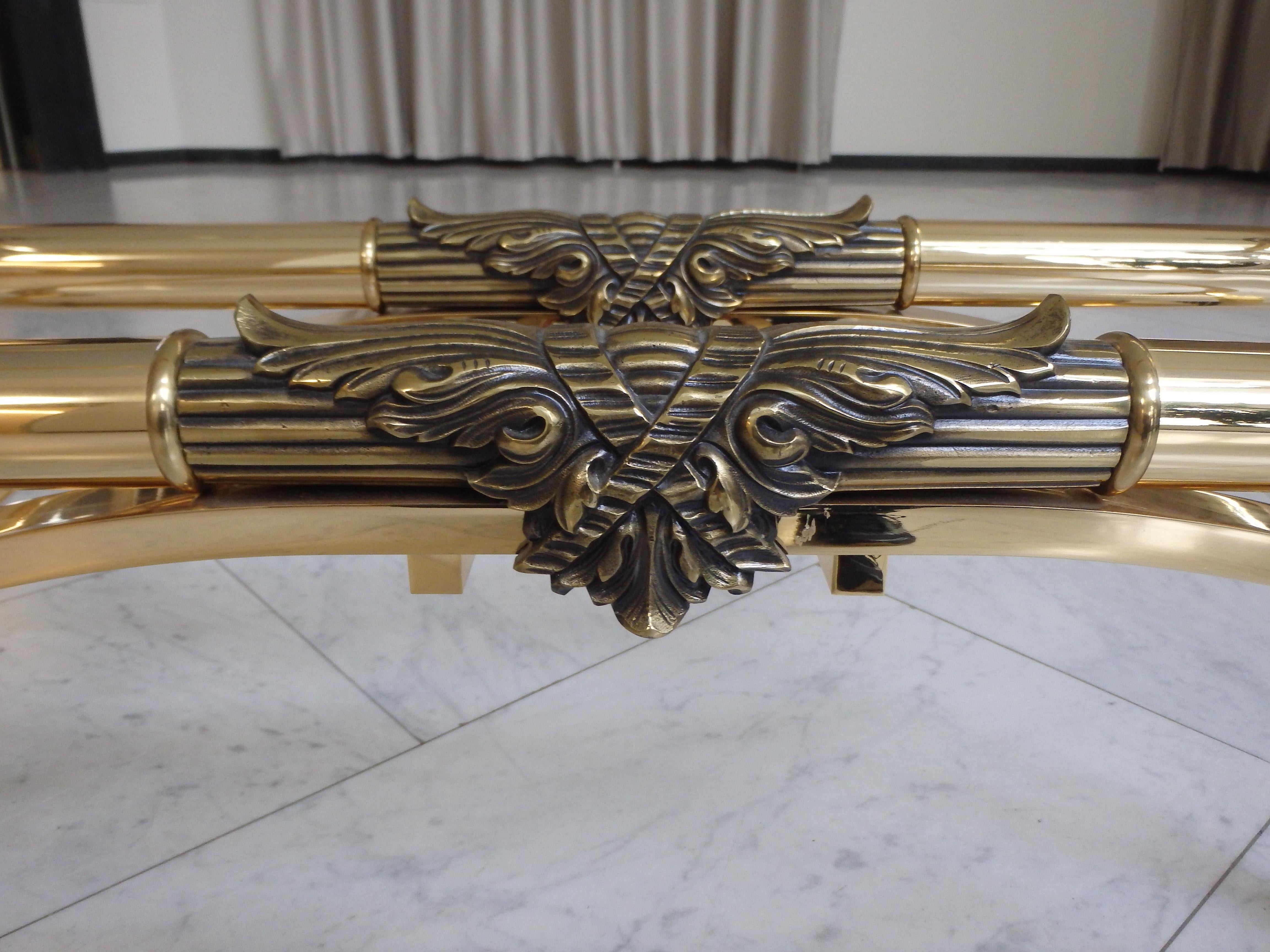Sophisticated console brass and plexiglass with cut glass top For Sale 13