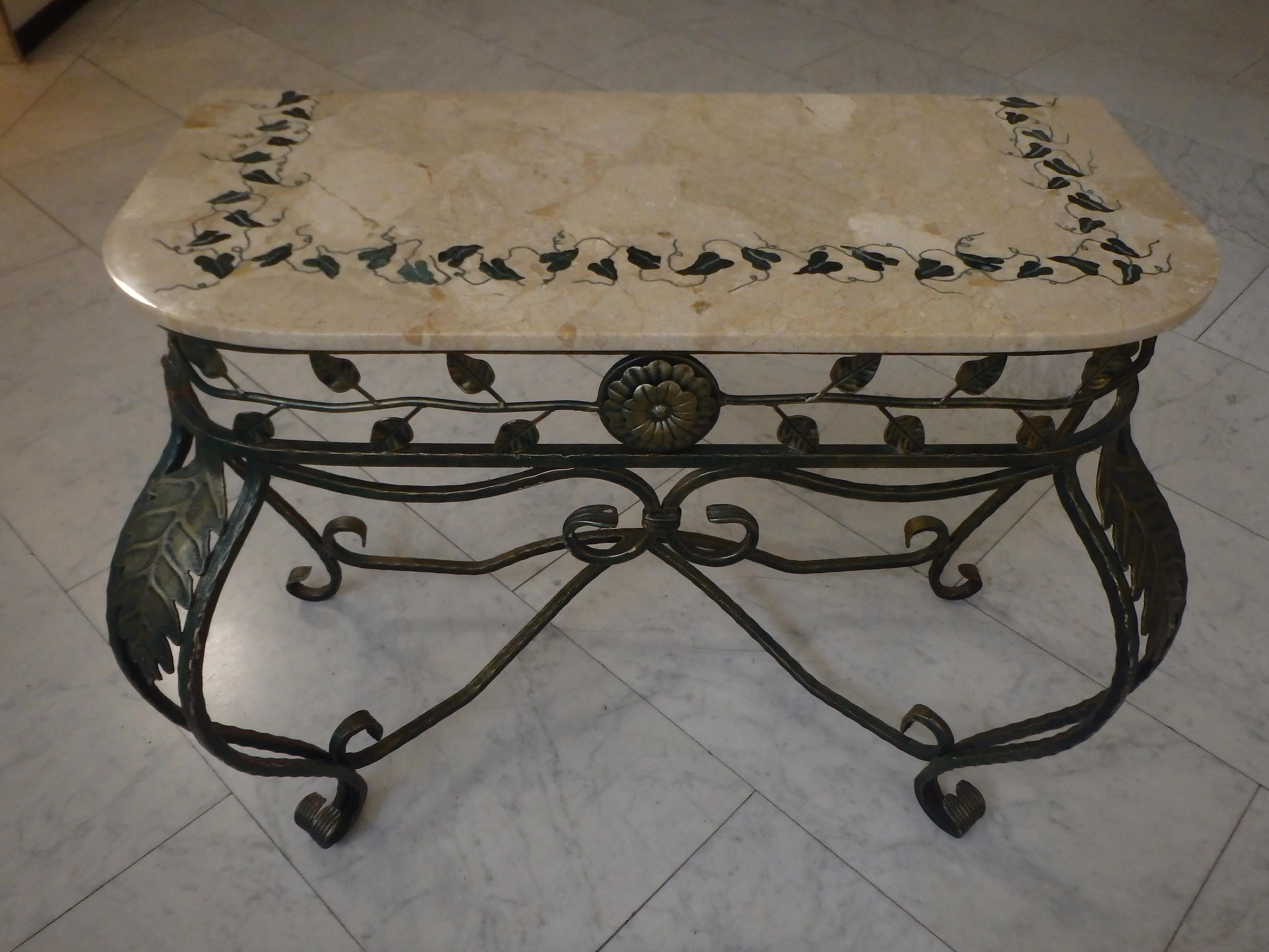 Sophisticated Console with Beige Marble Top with Inlay Leafs and Matching Mirror For Sale 5