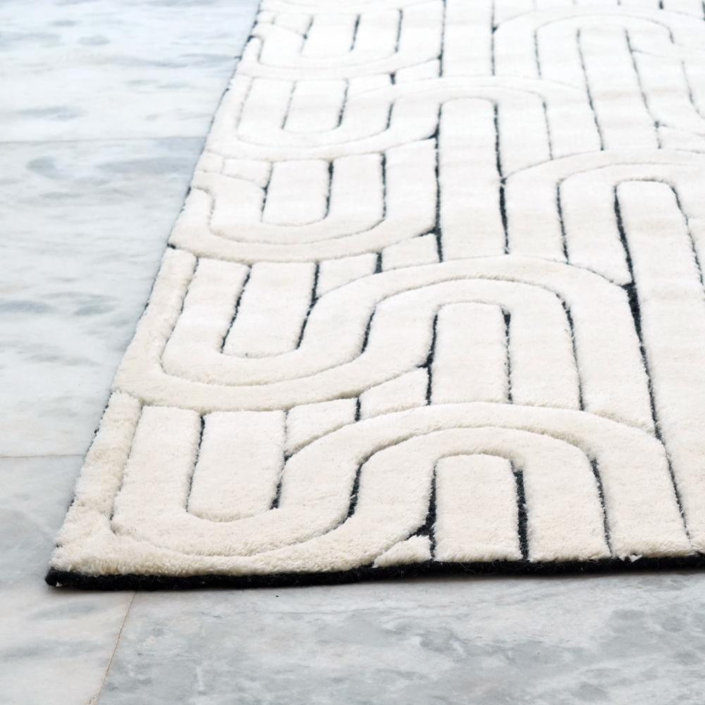 Sophisticated Customizable Reality Weave Rug in Cream Small For Sale 2