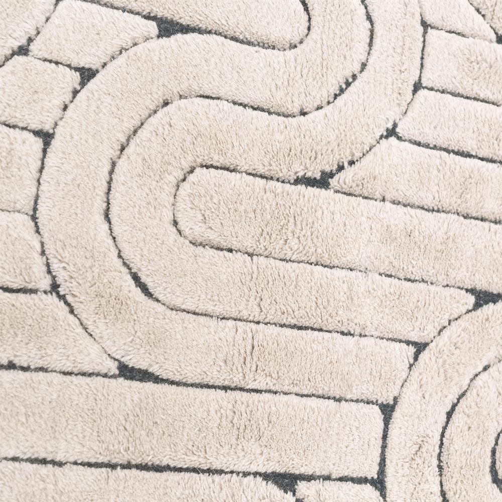 Sophisticated Customizable Reality Weave Rug in Cream Small In New Condition In Charlotte, NC