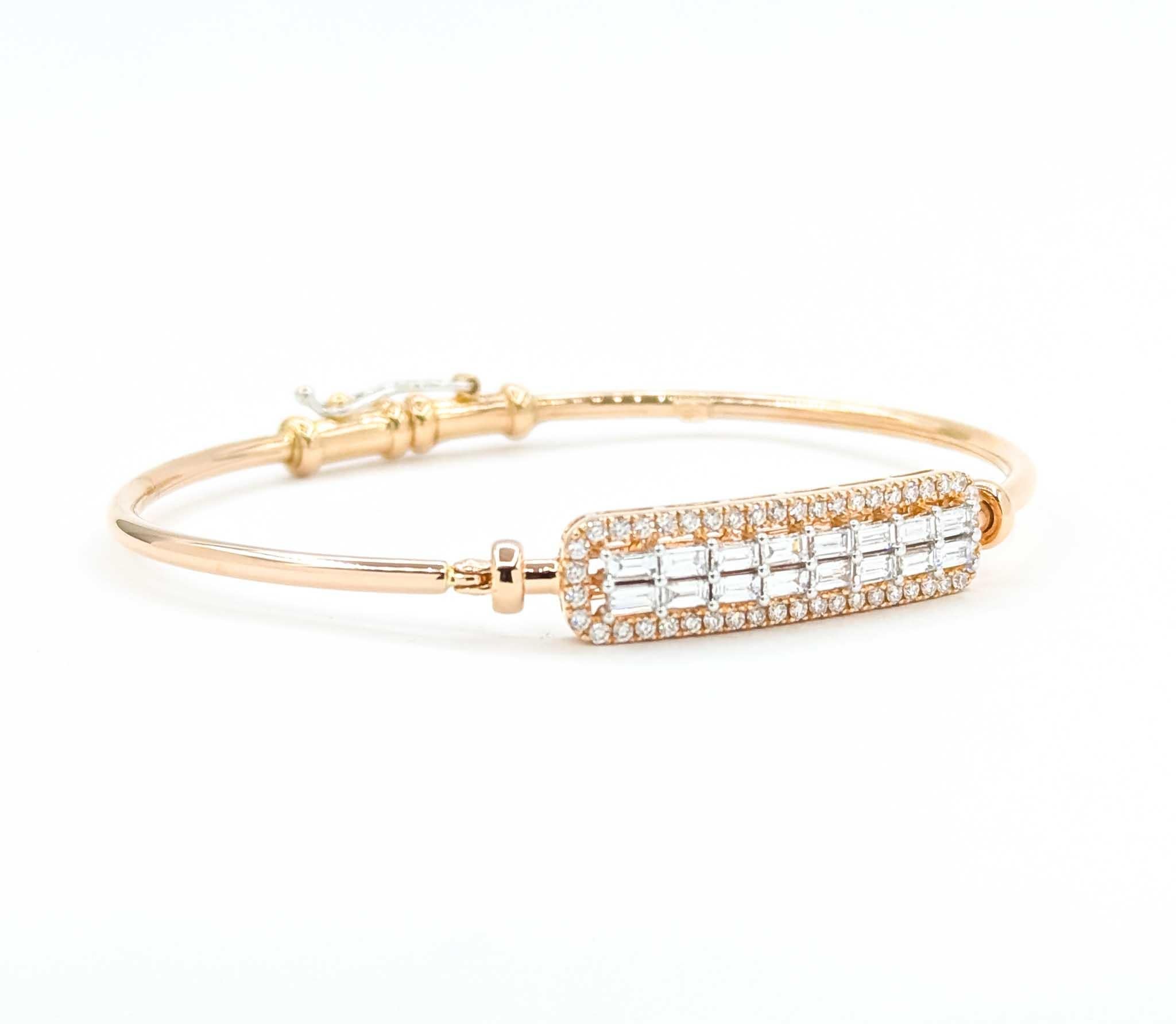 Contemporain Bracelet sophistiqué en or rose 18k avec diamants en vente