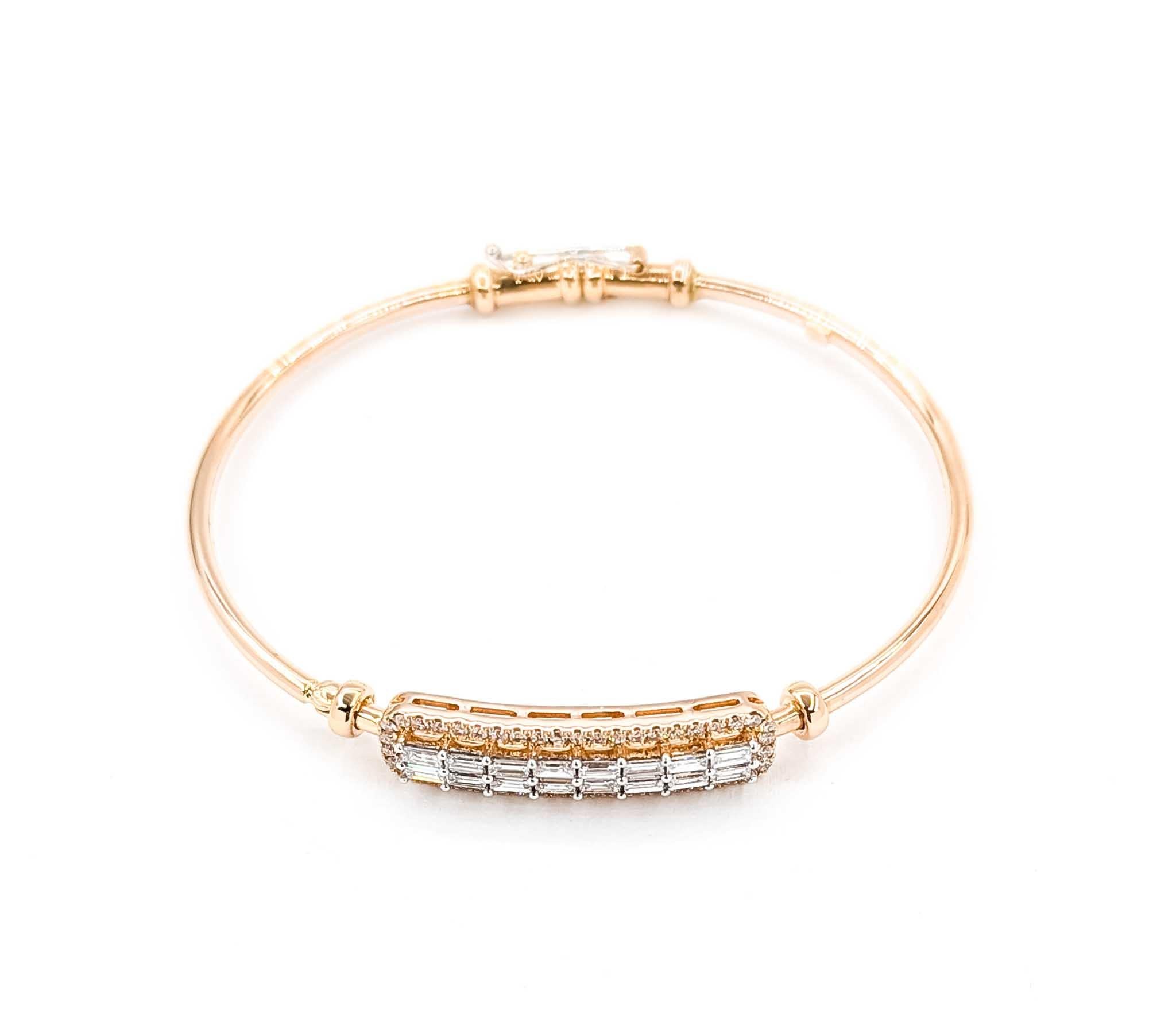 Bracelet sophistiqué en or rose 18k avec diamants Pour femmes en vente