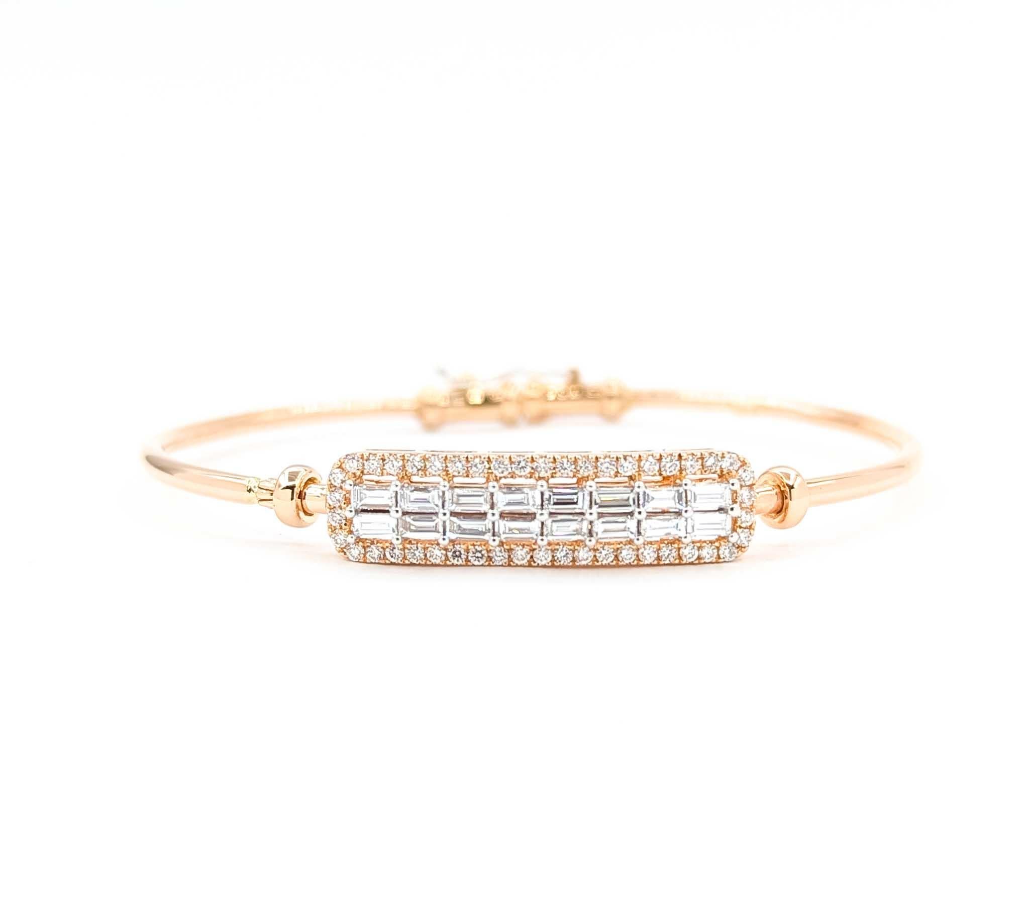 Bracelet sophistiqué en or rose 18k avec diamants en vente 2