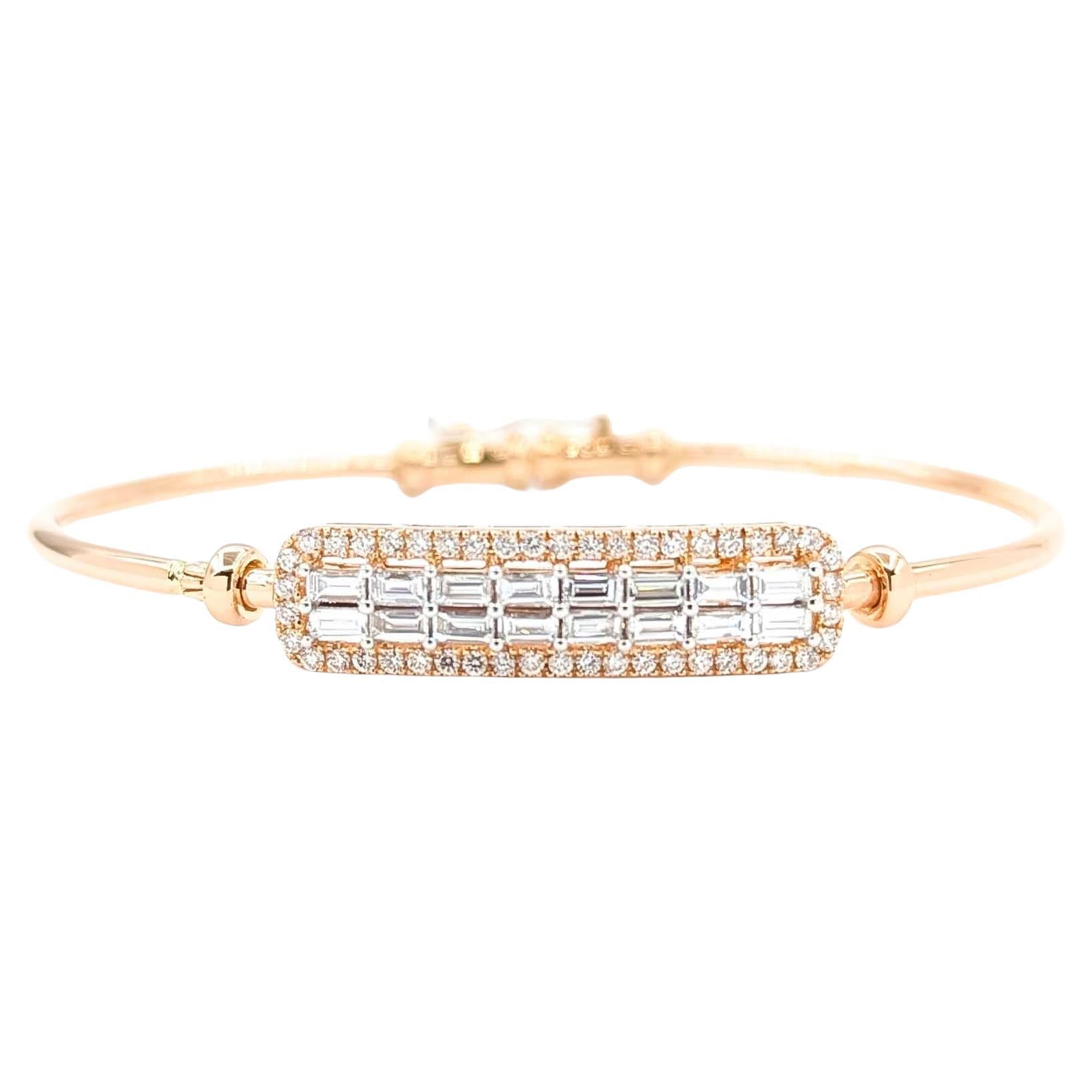 Bracelet sophistiqué en or rose 18k avec diamants en vente