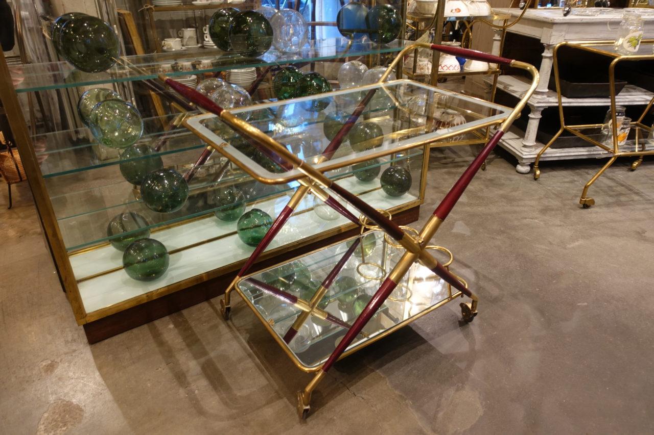 Sophisticated Folding French Drinks Trolley-Brass, Wood and Mirror In Excellent Condition In Copenhagen K, DK