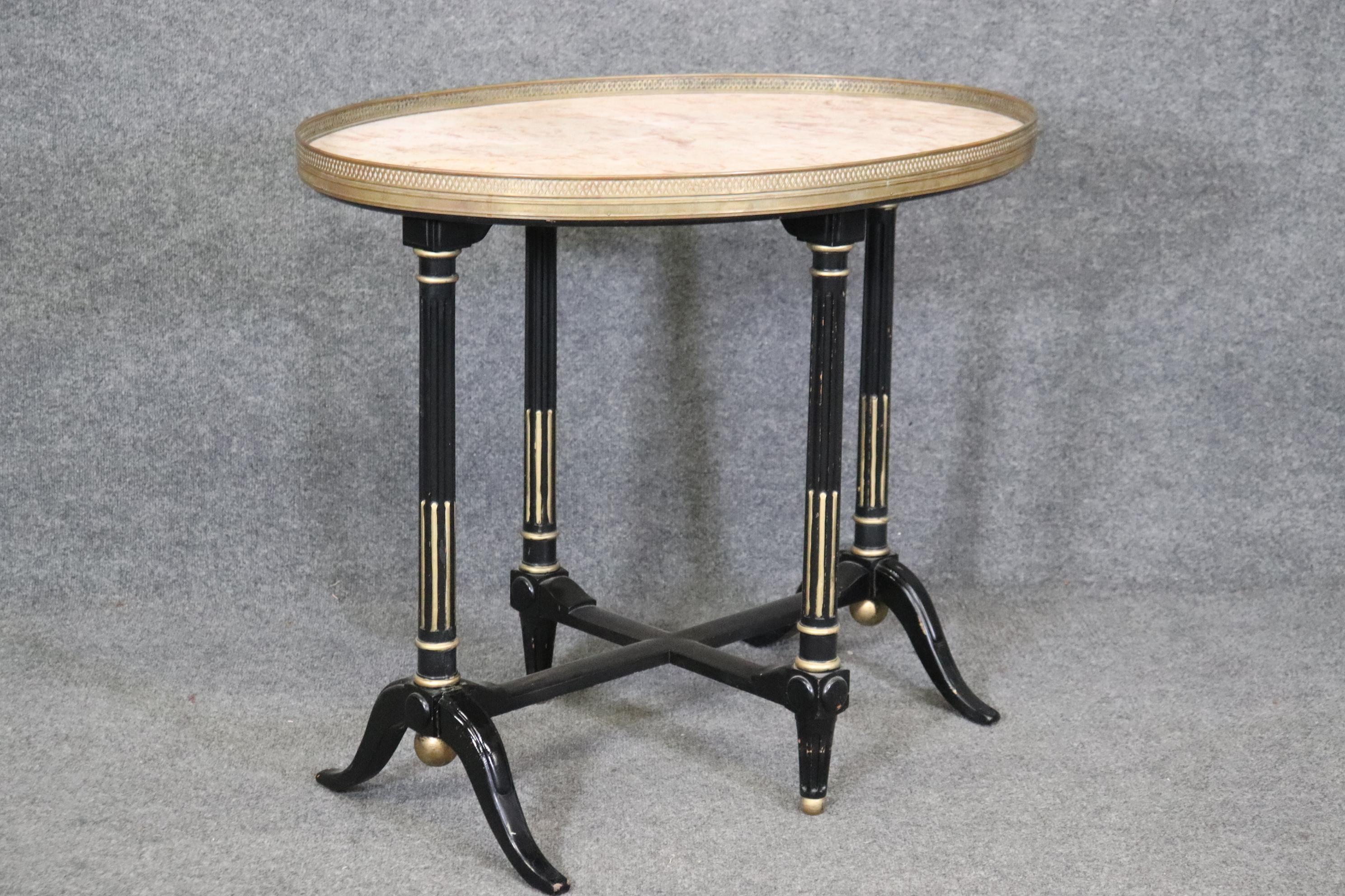 Sophisticated French Directoire Marble Top Brass Bound Ebonized Side End Table In Good Condition For Sale In Swedesboro, NJ
