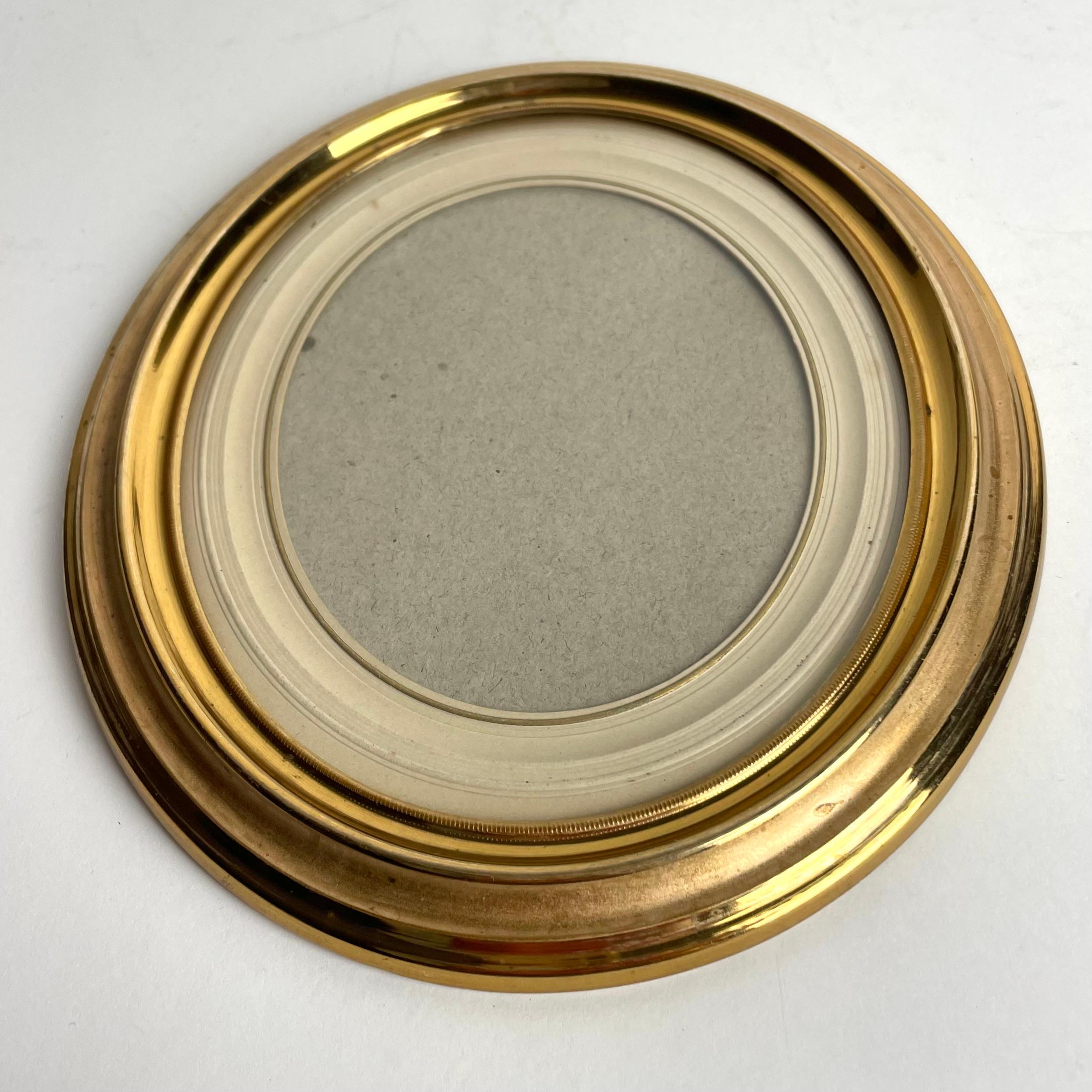 European Sophisticated late 19th gilt and matte brass wall Photo Frame For Sale