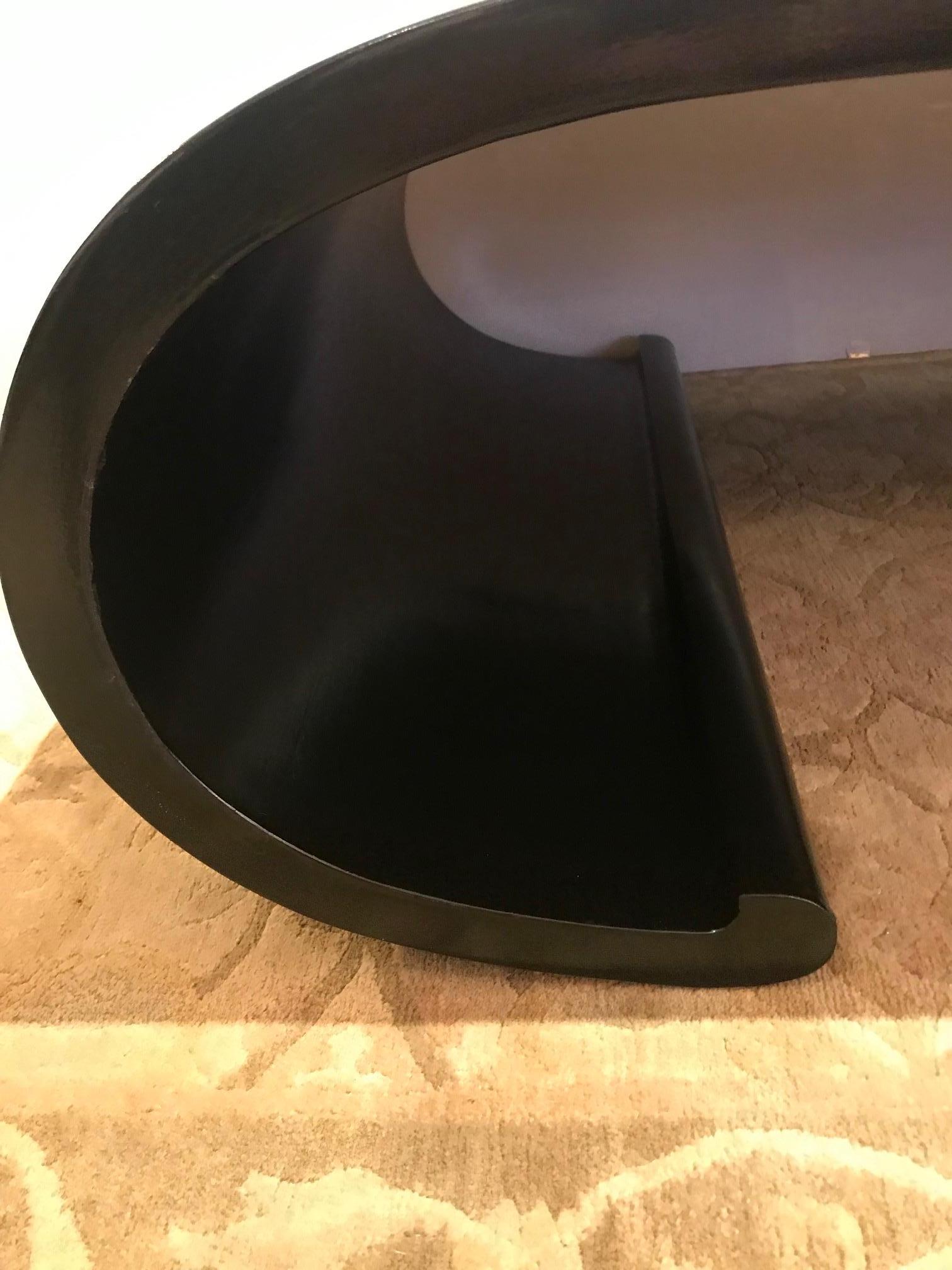Sophisticated Mid-Century Modern Waterfall Ebonized Coffee Cocktail Table In Excellent Condition In Hopewell, NJ