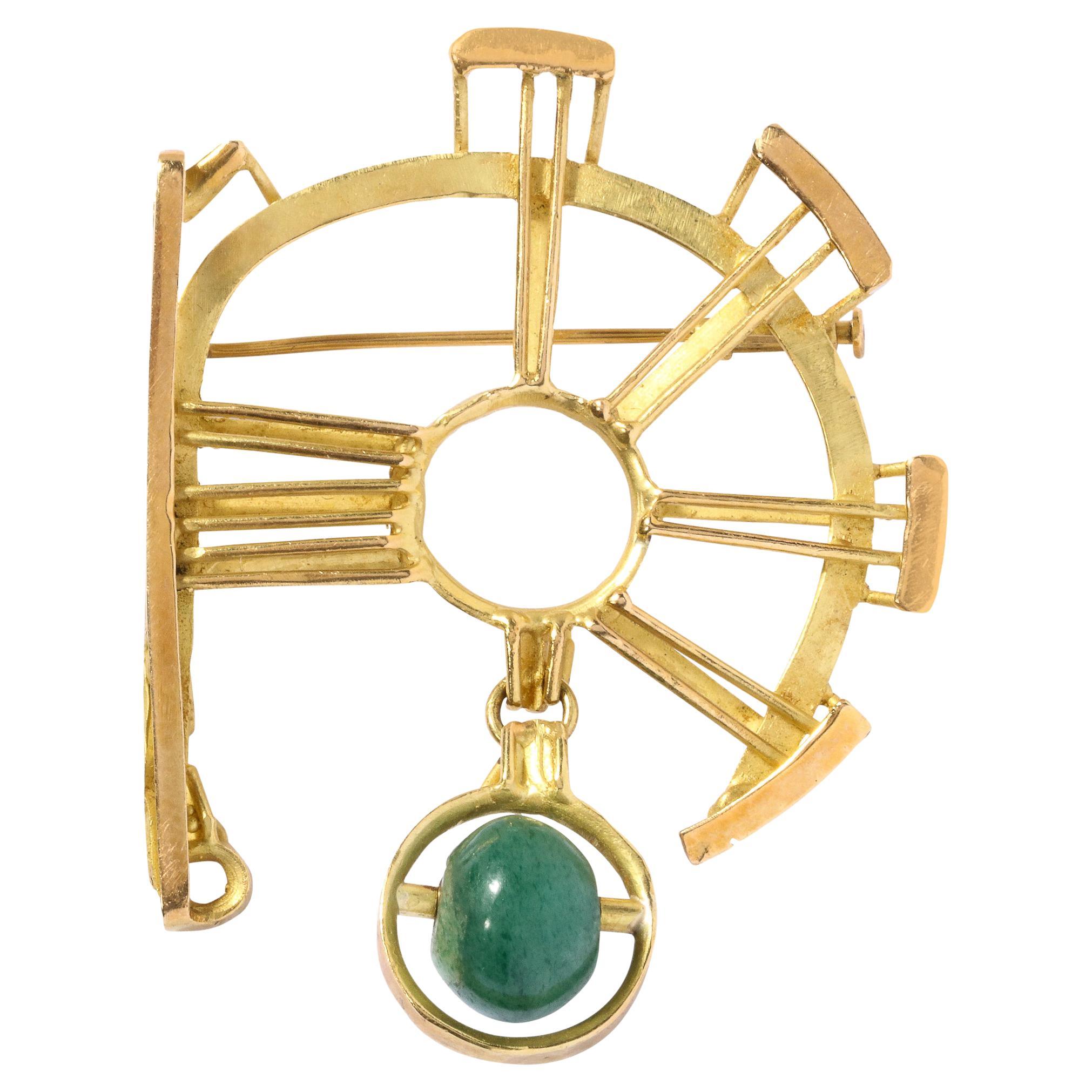 Sophisticated Mid-Century Modernist Serpentine Jade Gold Brooch