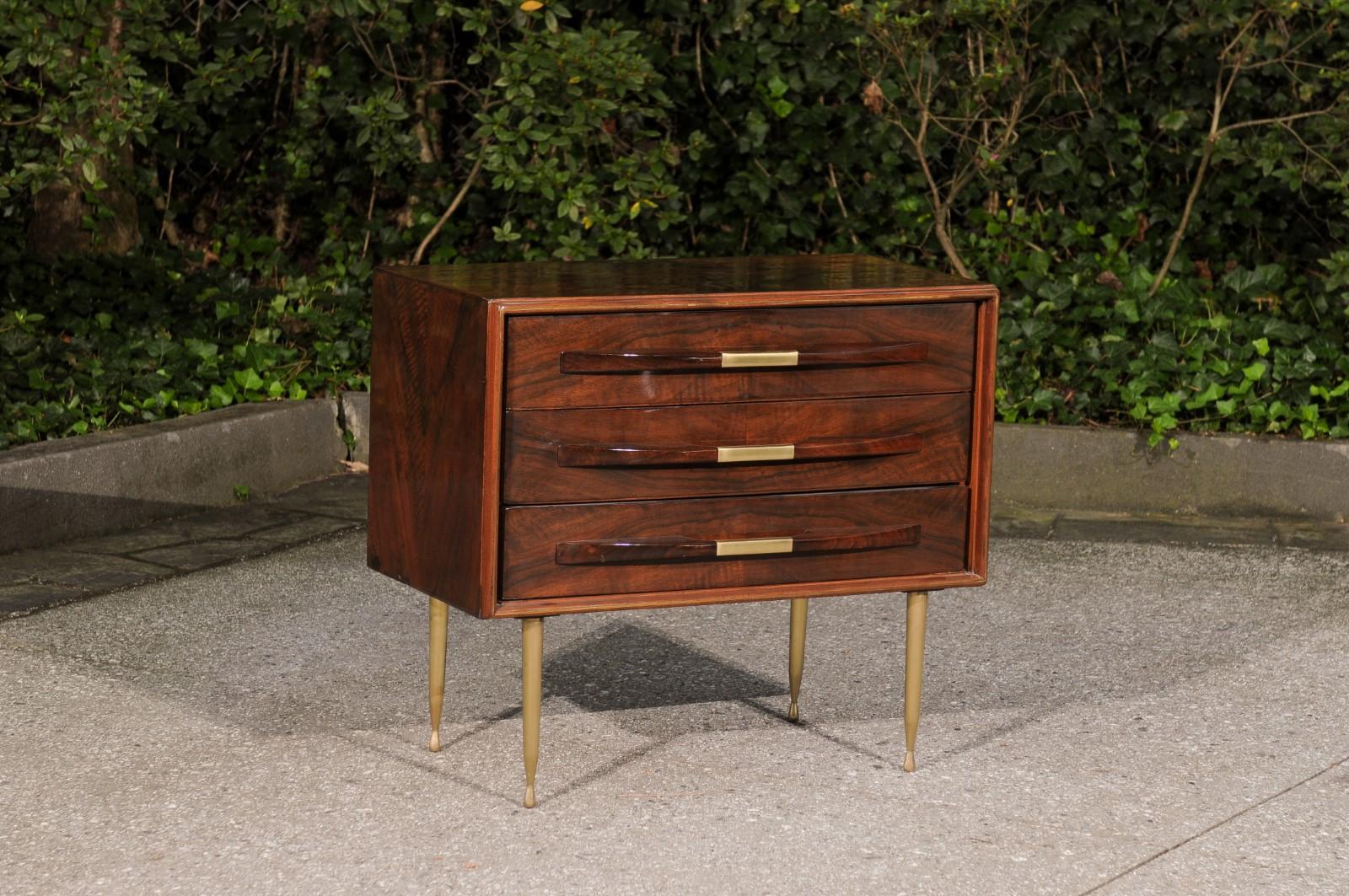 Italian Sophisticated Modern Bookmatch Walnut and Brass Commode, Italy, circa 1950 For Sale