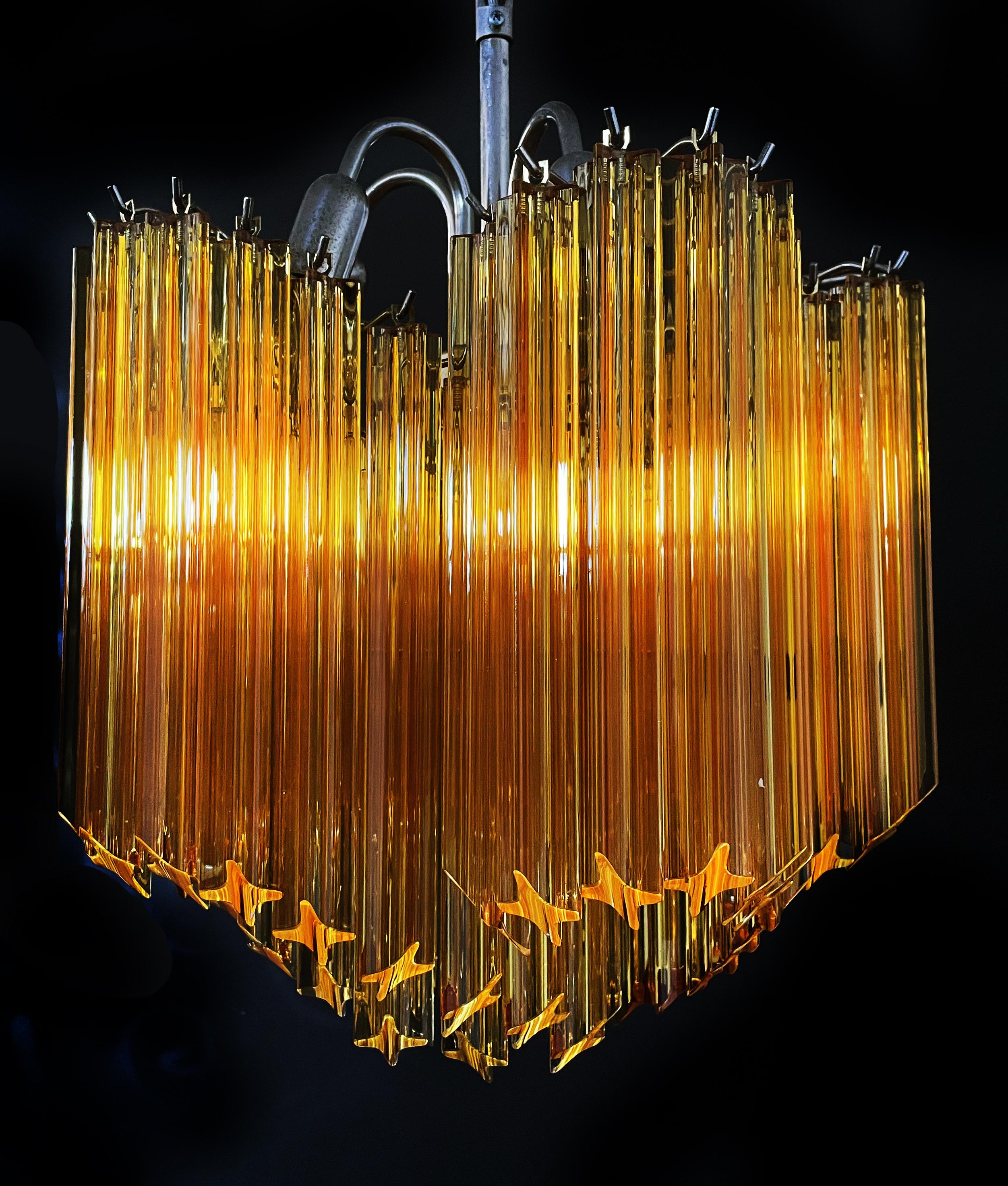 Sophisticated Modern Quadriedri Glass Chandelier, 60 Amber Prism Quadriedri For Sale 10