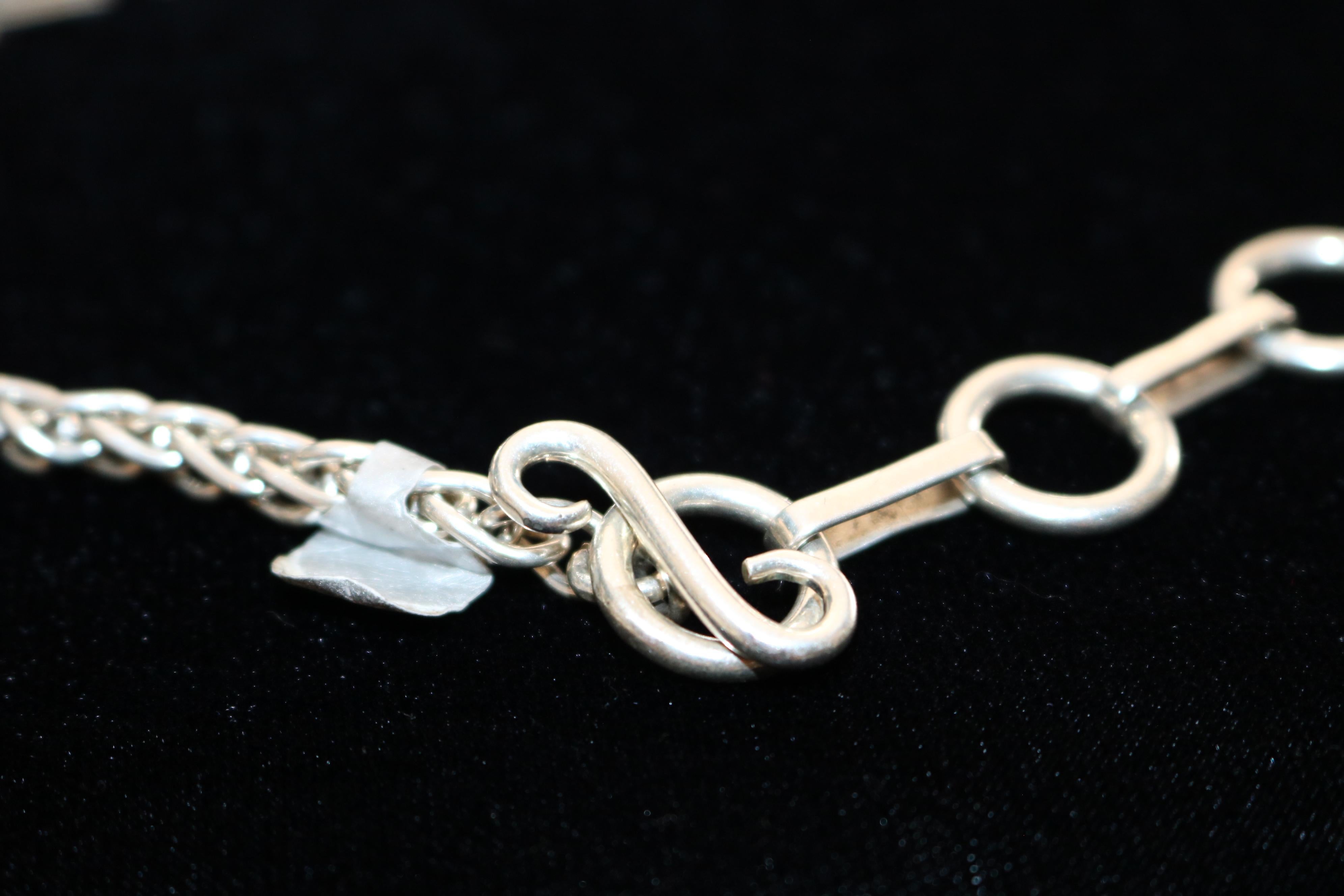 Raffinierte mehrschichtige 925 Silber Halskette für Damen oder Herren im Angebot