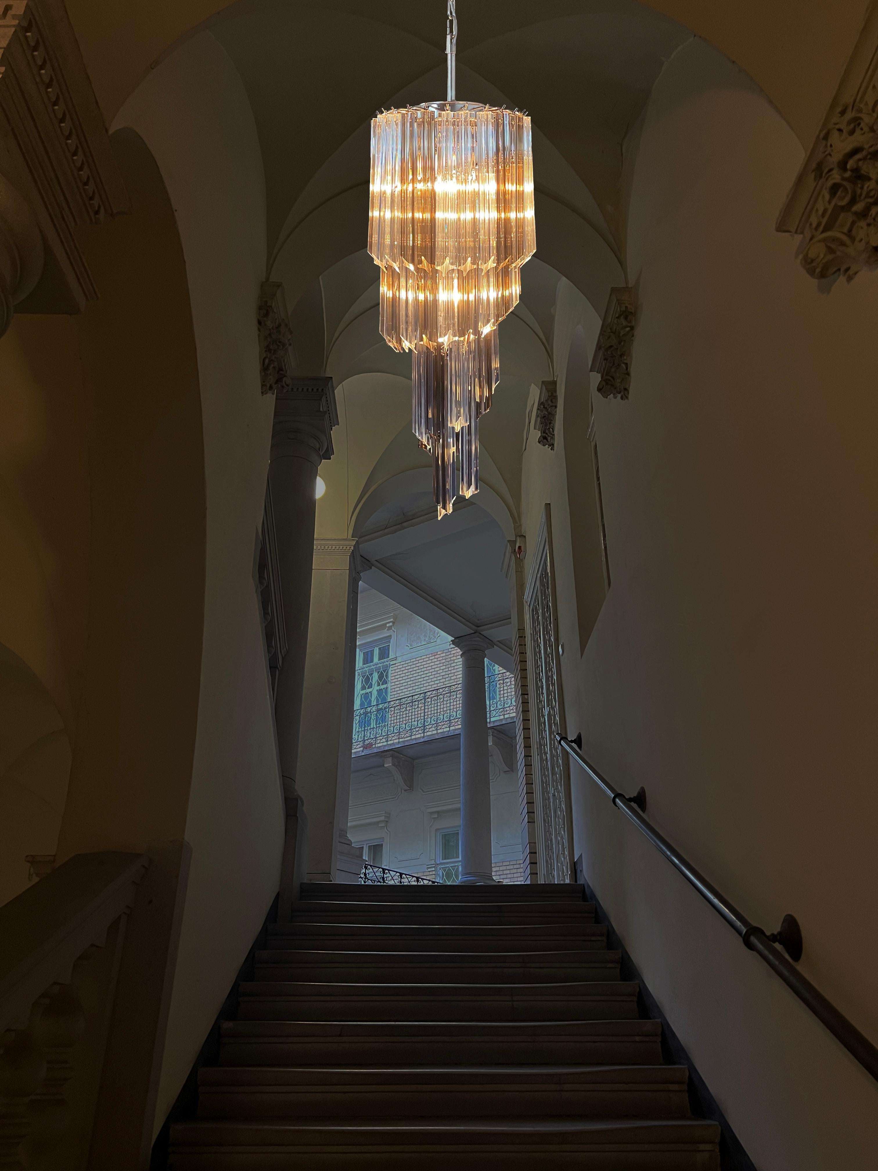 Sophisticated Murano Chandeliers – 54 quadriedri prisms transparent and smoked For Sale 8