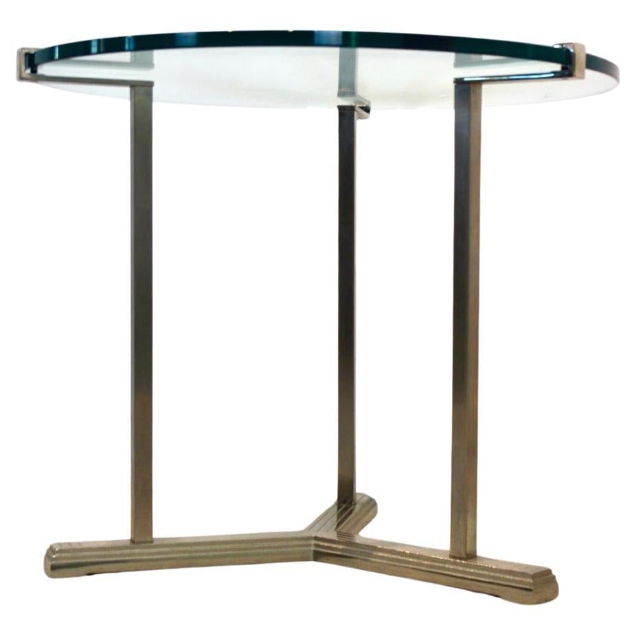 Raffinierter runder Beistelltisch aus Messing und Glas von Peter Ghyczy