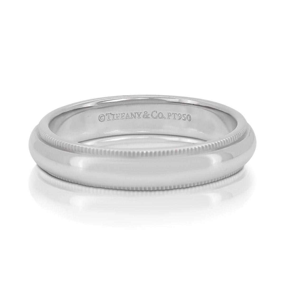Sophisticated Platinum Ring For Sale 2