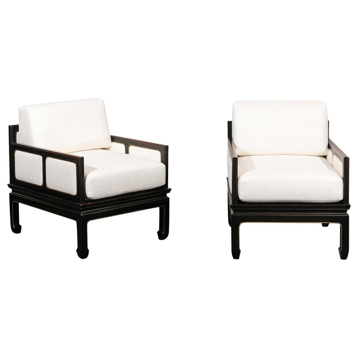 Sophisticated Restored Pair of Lounge Chairs by Baker Furniture, circa 1960 For Sale