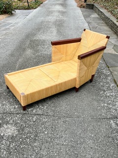 Sofisticada tumbona de caña Rush restaurada por John Hutton para Donghia