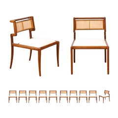 Sofisticado conjunto restaurado de 12 sillas de caña Klismos de nogal según Charles Allen