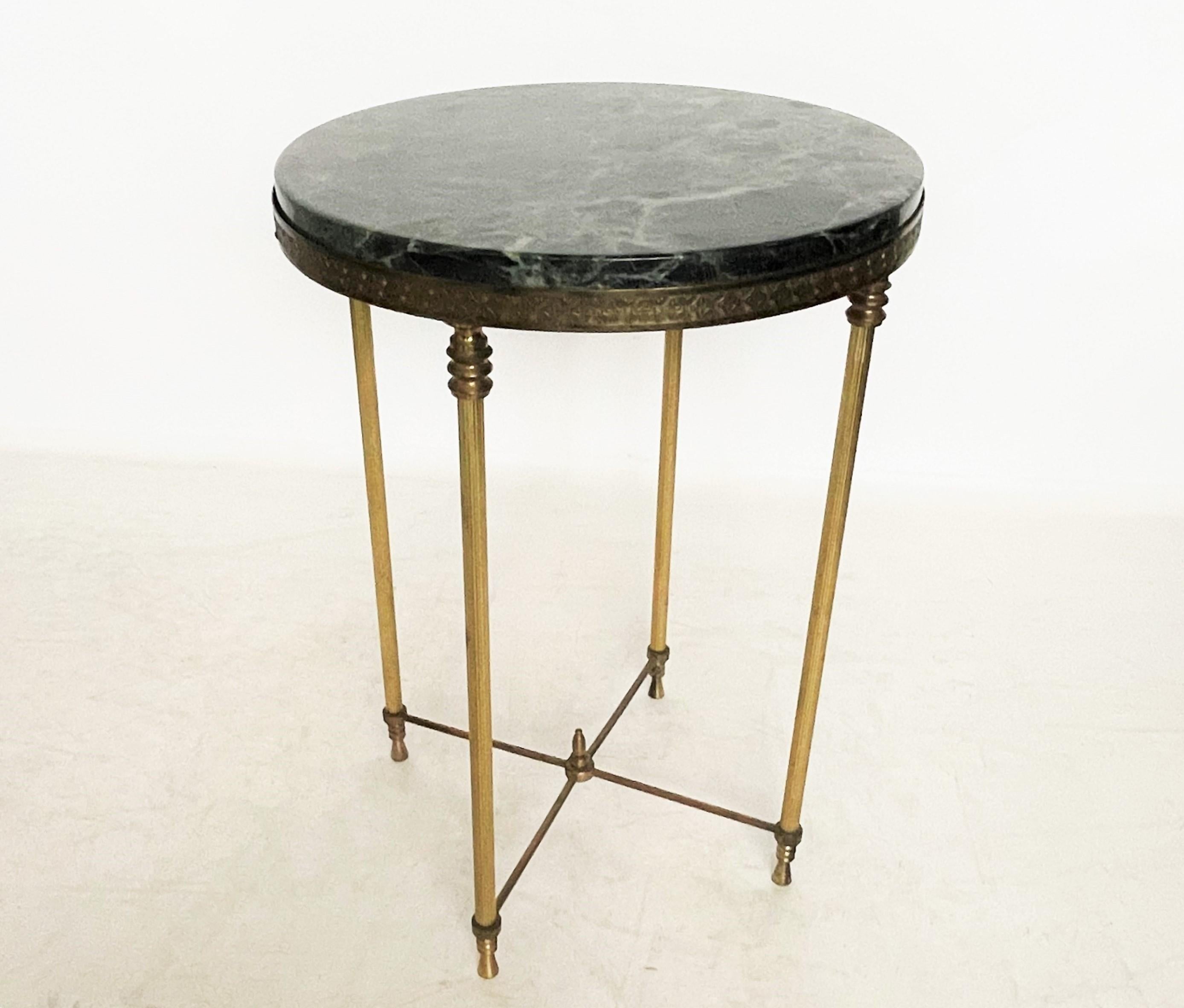 Sophisticated Round Maison Jansen Style Brass Drink Table with Green Marble Top For Sale 4