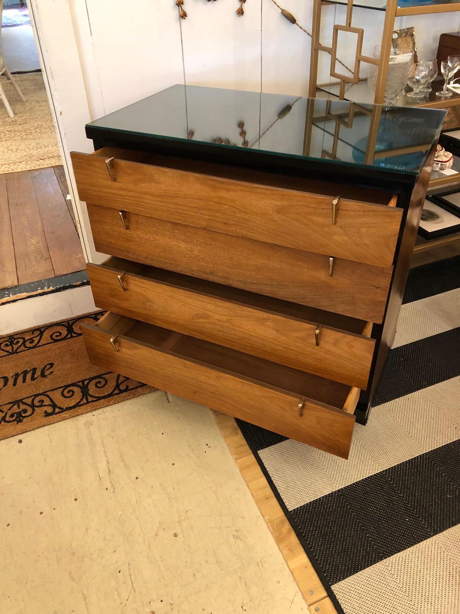 Sophisticated Sleek Blonde Walnut & Ebonized Mid-Century Modern Chest of Drawers In Good Condition In Hopewell, NJ