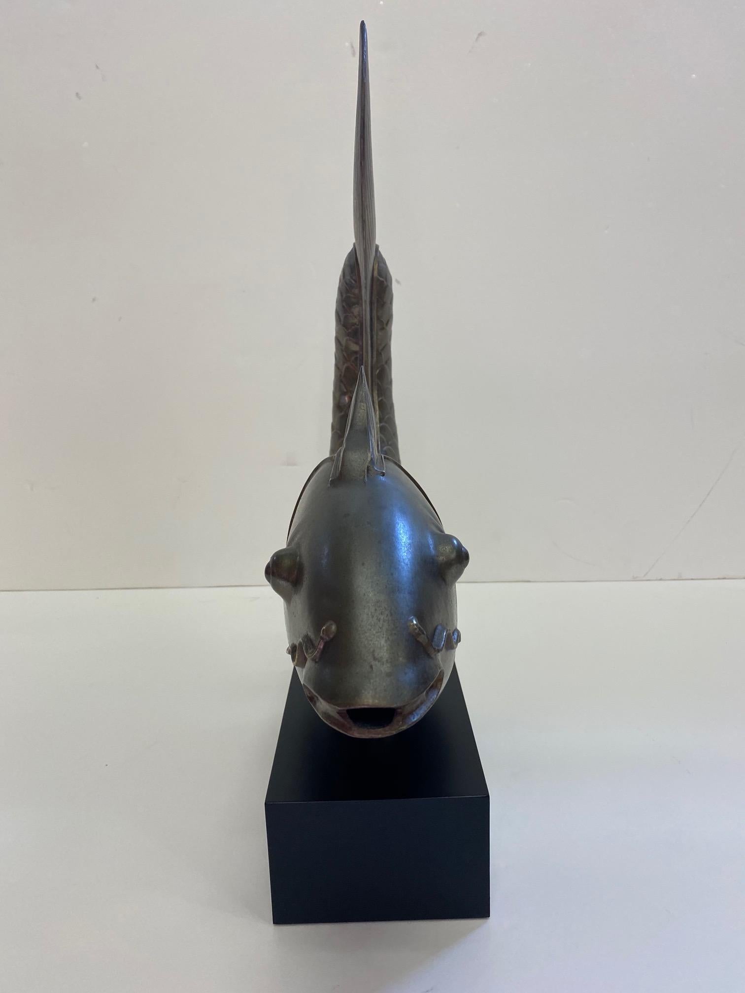 Mid-20th Century Sophisticated Stylized Patinated Brass Sculpture of a Fish For Sale