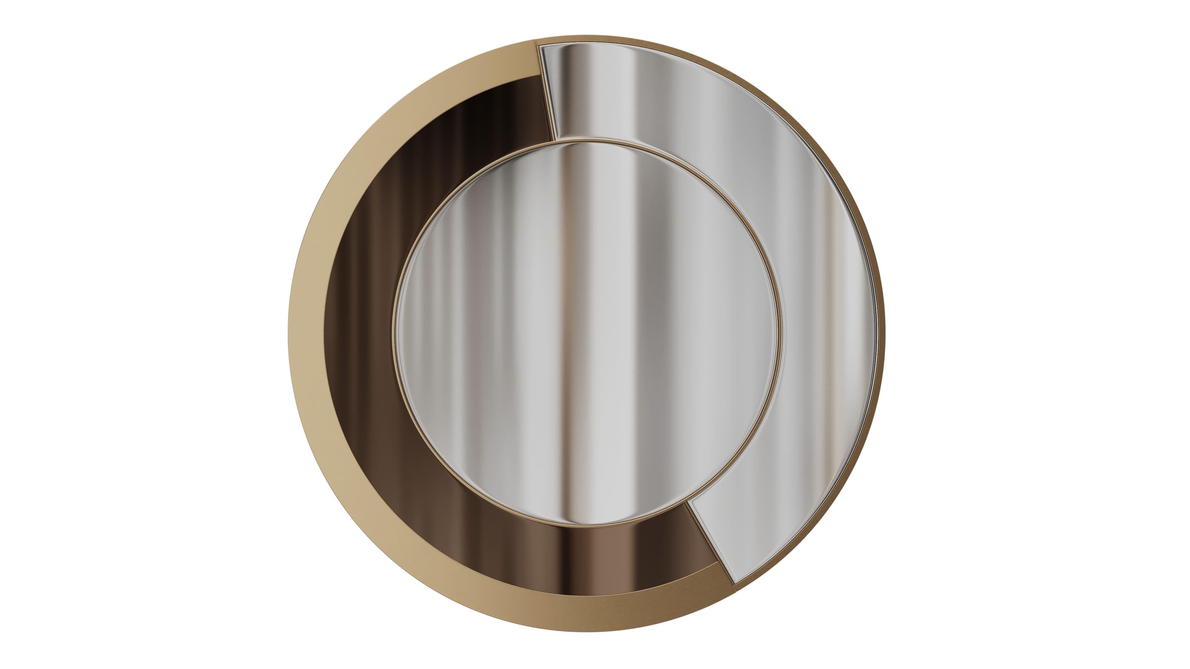 Mid-Century Modern Sophisticated Zarok Round Mirror With Metallic Frame For Sale