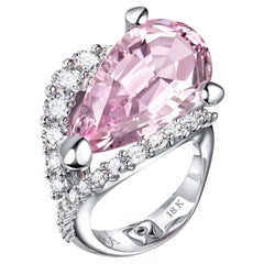 SORA von K.P. Ring "Flamingo" 14,86 Karat Morganit Diamant Weißgold