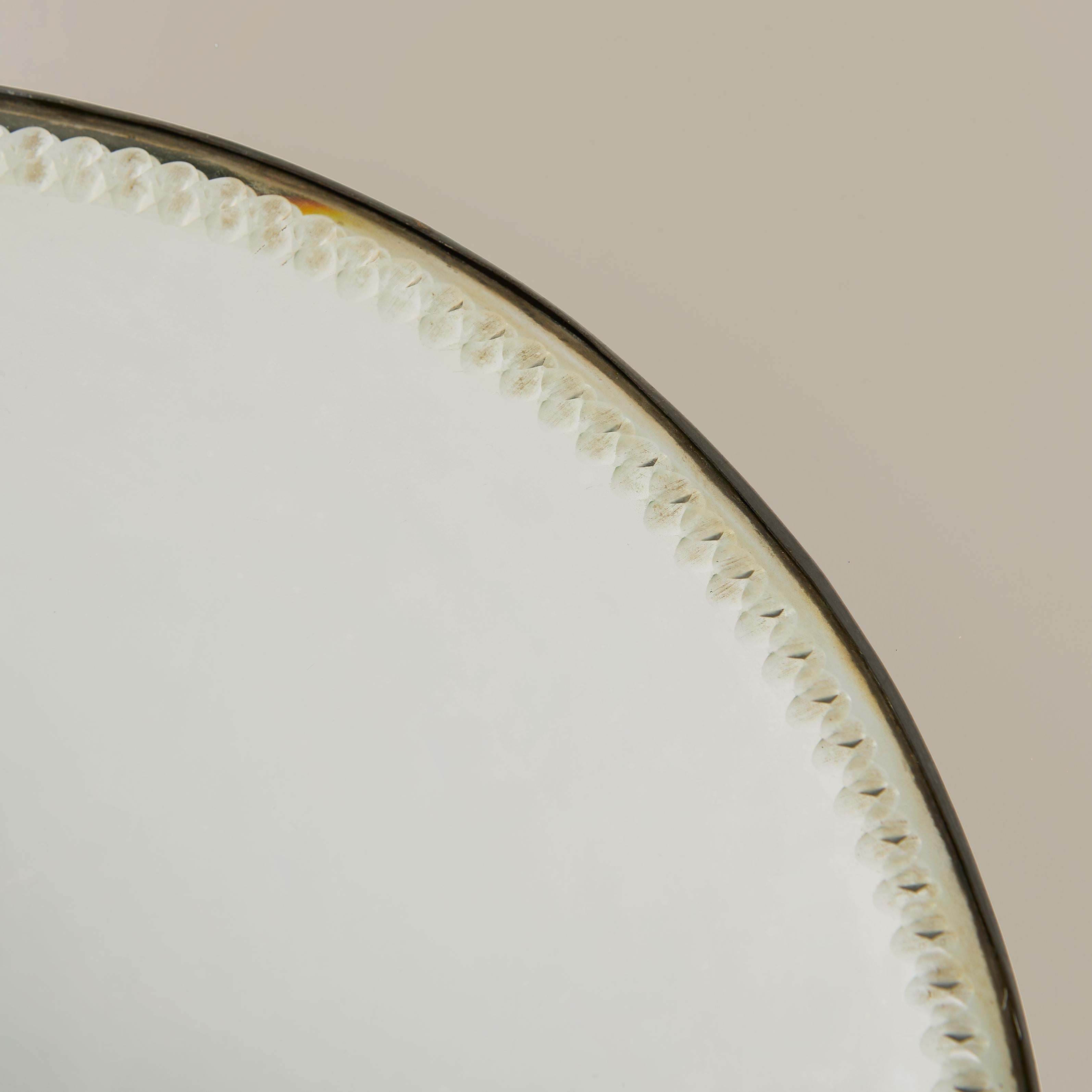 Sorcerer's mirror display tray, Circular 1900s, stamped Made in England to back In Good Condition In London, GB