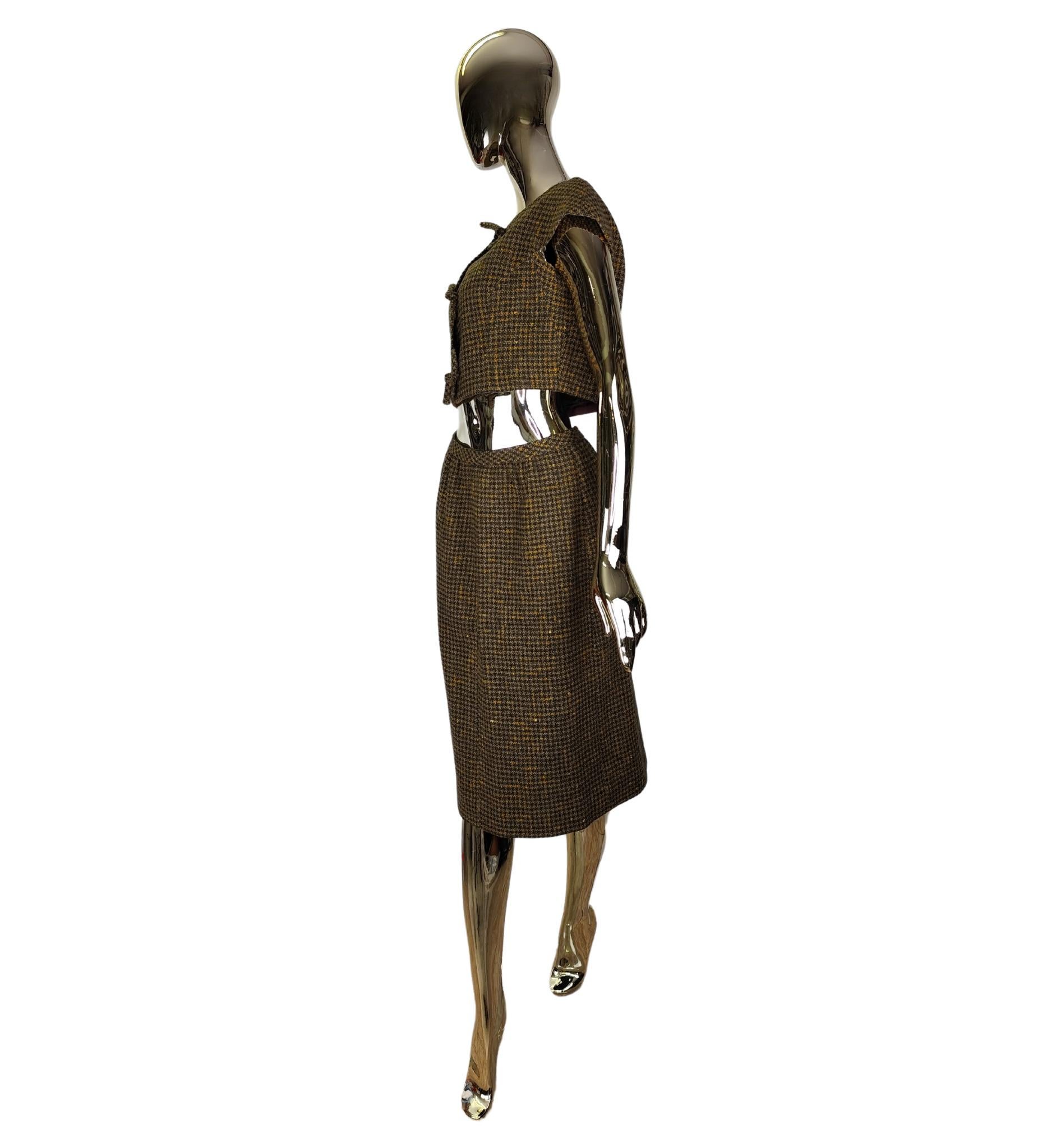 Sorelle Fontana Export 1960s vest top and skirt wool set In Good Condition For Sale In Milano, IT