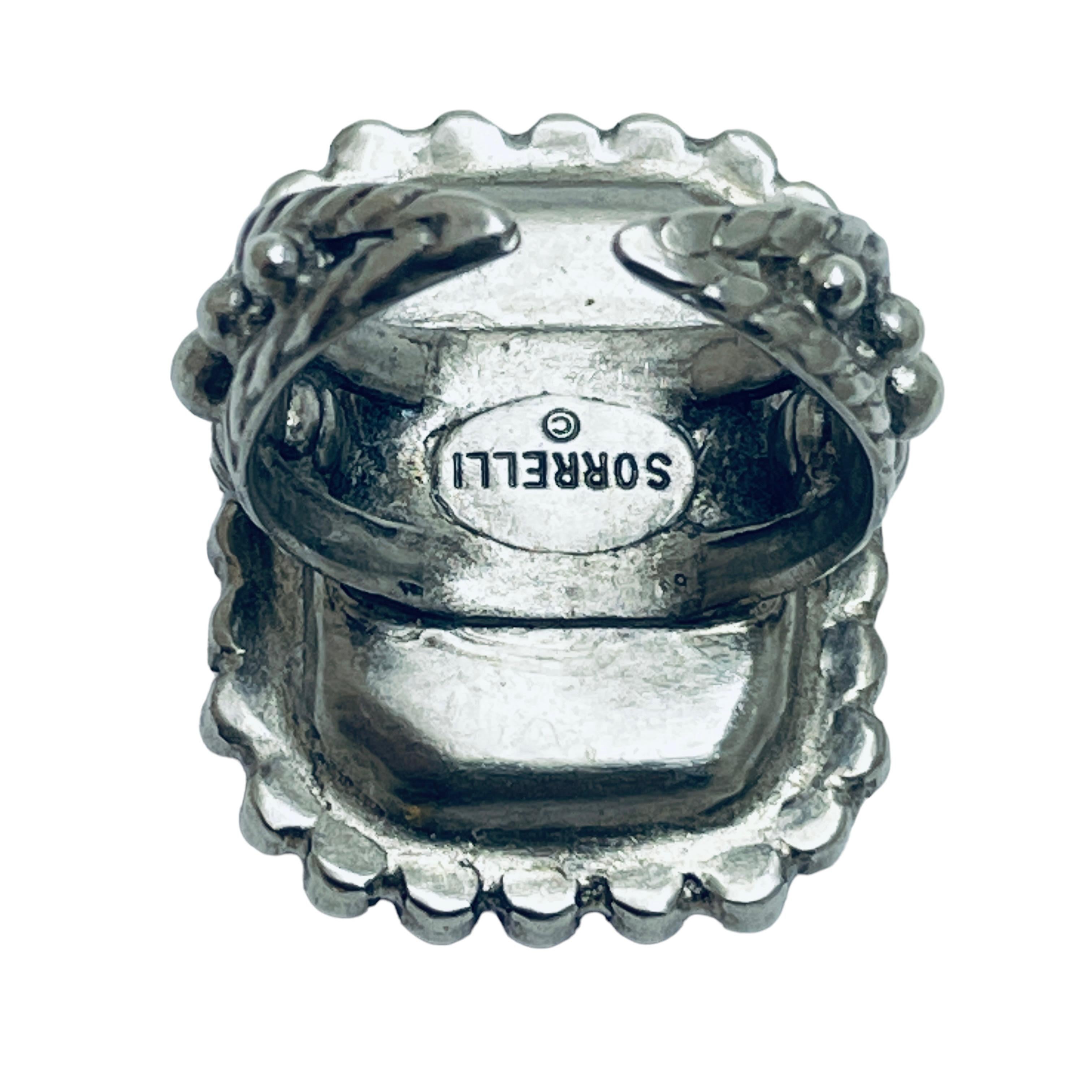 Anello da passerella firmato SORELLI in argento e pietre di vetro In condizioni buone in vendita a Palos Hills, IL