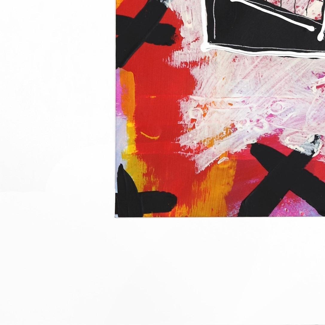 Con icone culturali ed eventi mondiali che fungono da ispirazione, l'artista Soren Grau cerca di comunicare un significato attraverso figure e colori. Dipinge in uno stile neo-espressionista ispirato alla street art e a artisti come Keith Haring e