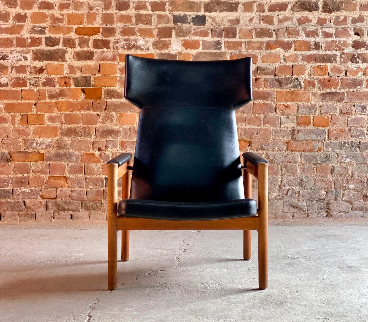 Mid-Century Modern Soren Hansen Model 4365 Wing Chair for Fritz Hansen, Denmark, 1960s