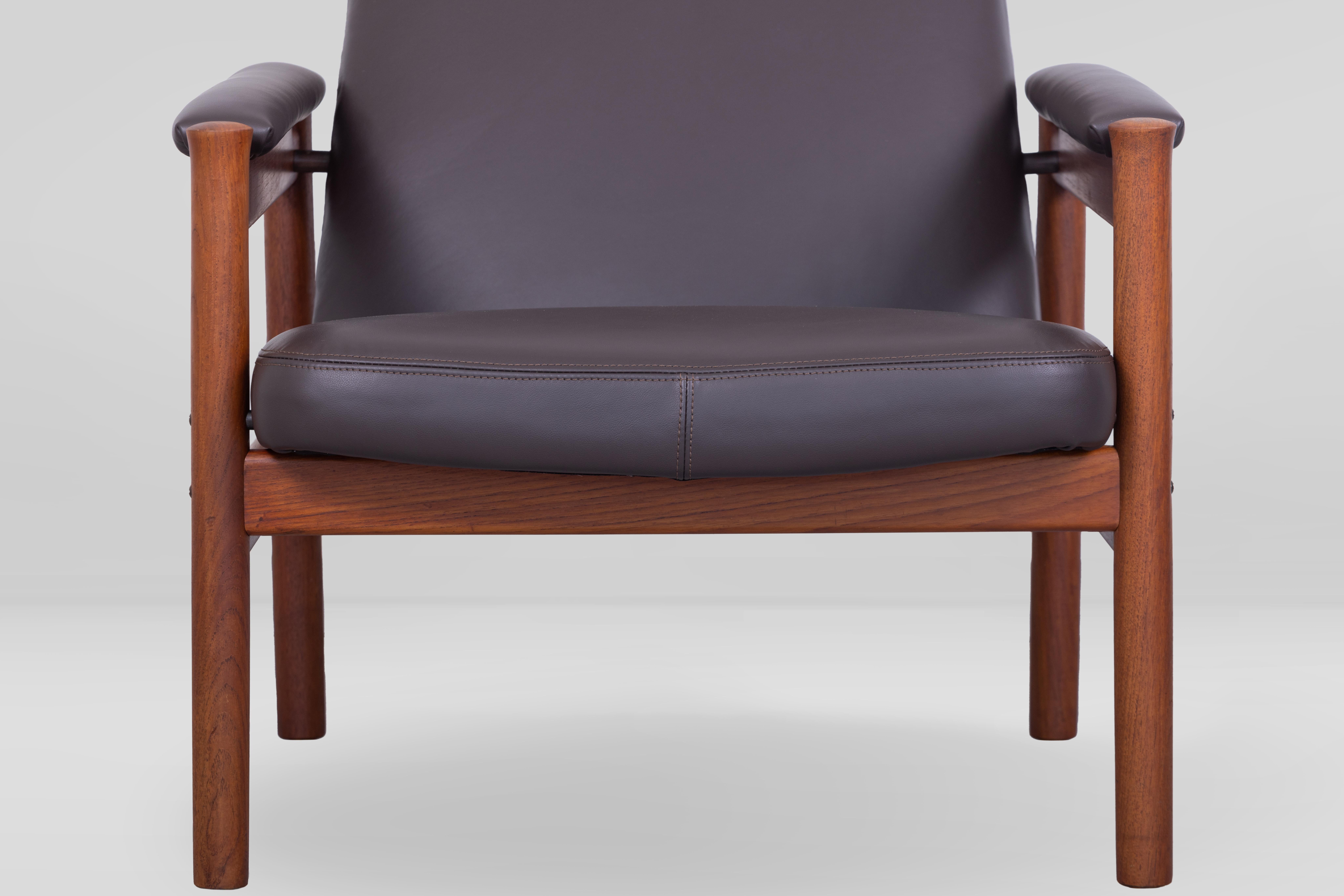 20th Century Soren Hansen Wingback Chair Model 4365, Denmark 1960s For Sale