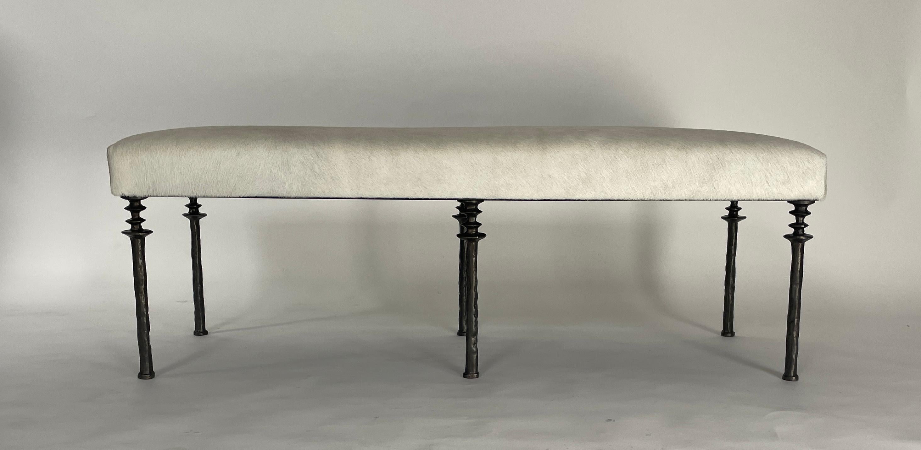 American Sorgue Bench, Off White Cow Hide, Silicon Bronze Legs by Bourgeois Boheme For Sale