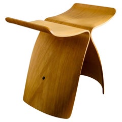 Retro Sori Yanagi "Butterfly" Mid Century Stool in Plywood Produced by Tendo, 1980s