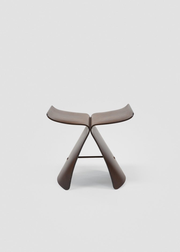 Sori Yanagi Butterfly Stool In Good Condition In Los Angeles, CA