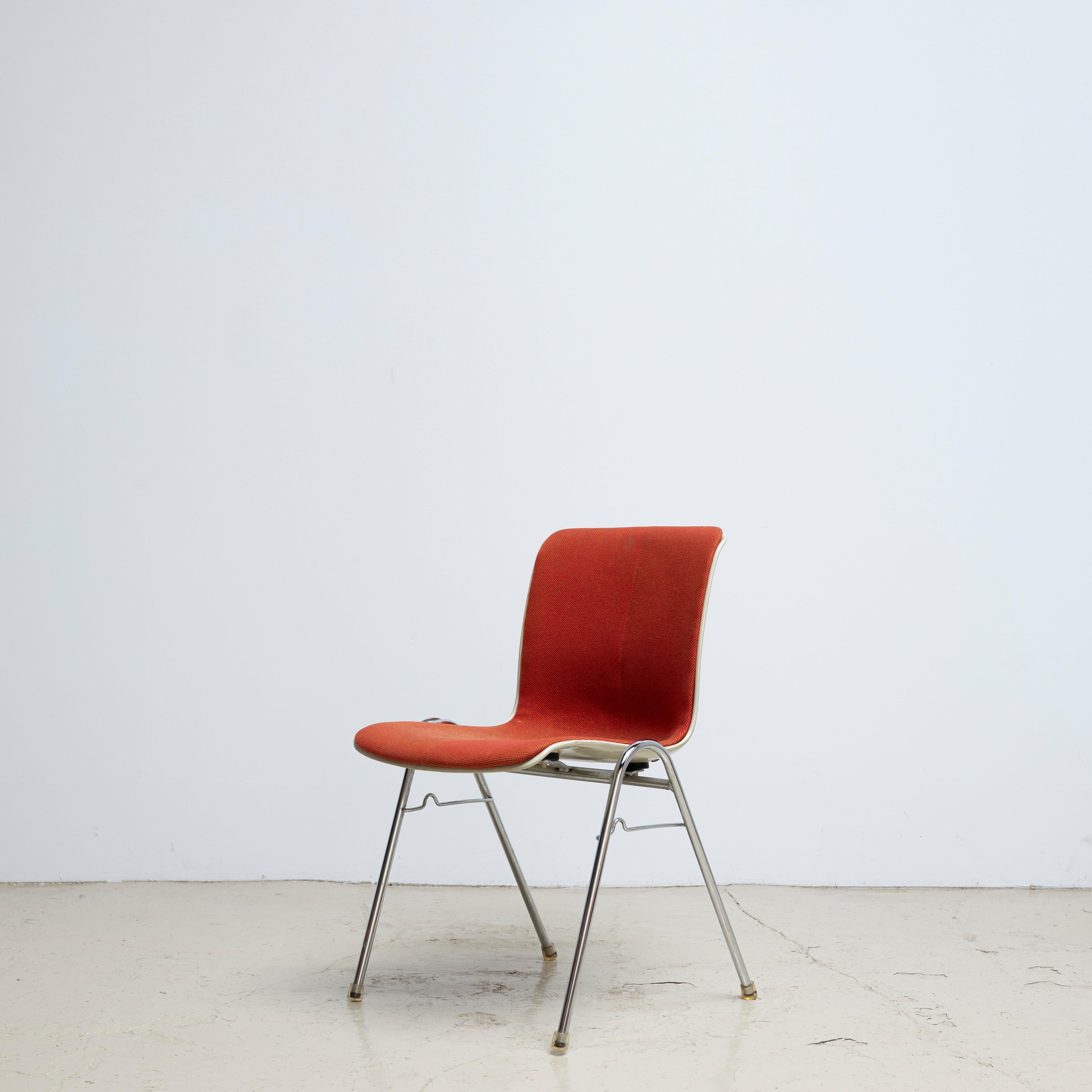Japonais Paire de chaises d'appoint Sori Yanagi pour Kotobuki, conçues en 1969 en vente