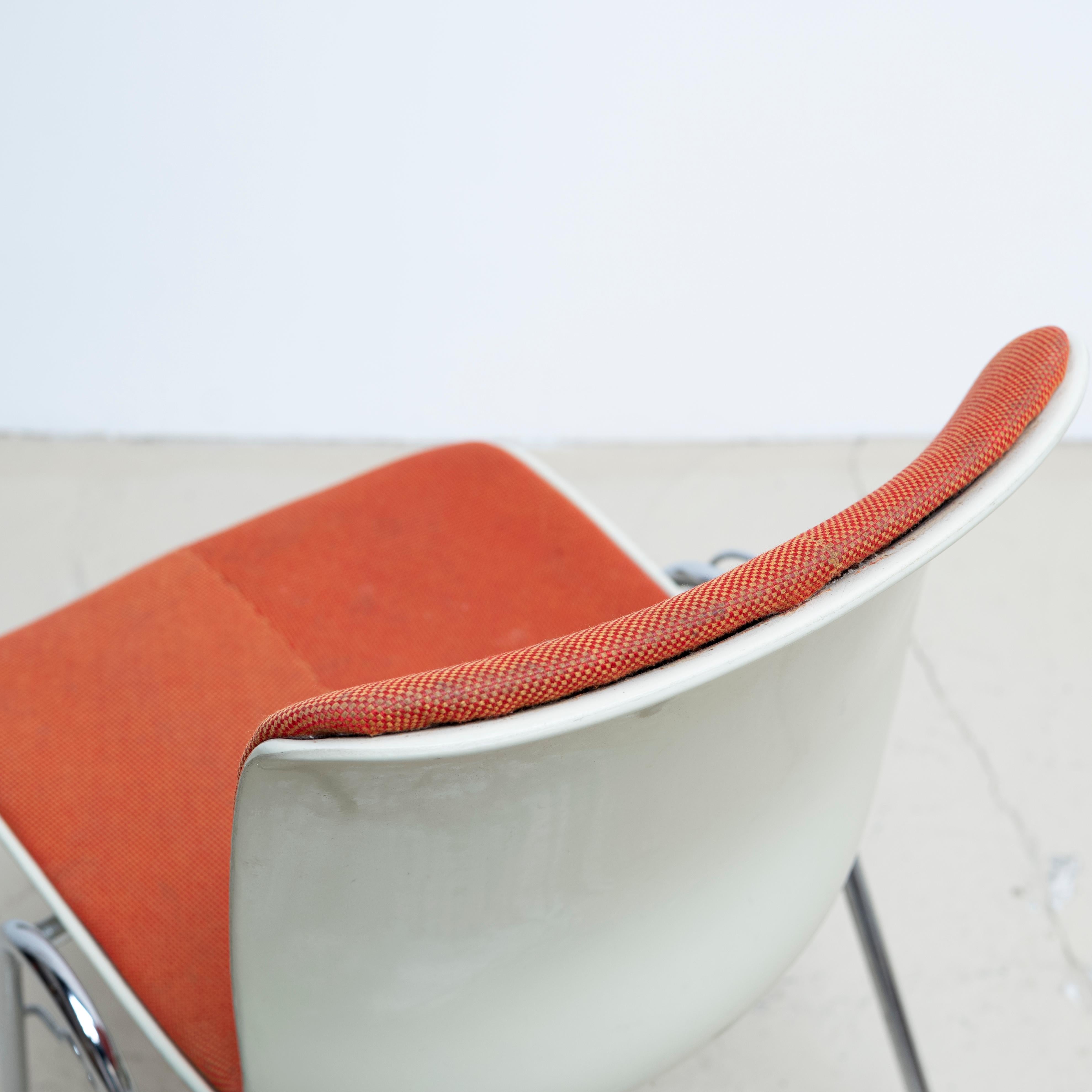 Sori Yanagi Side Chairs for Kotobuki, Pair, Designed in 1969 For Sale 2