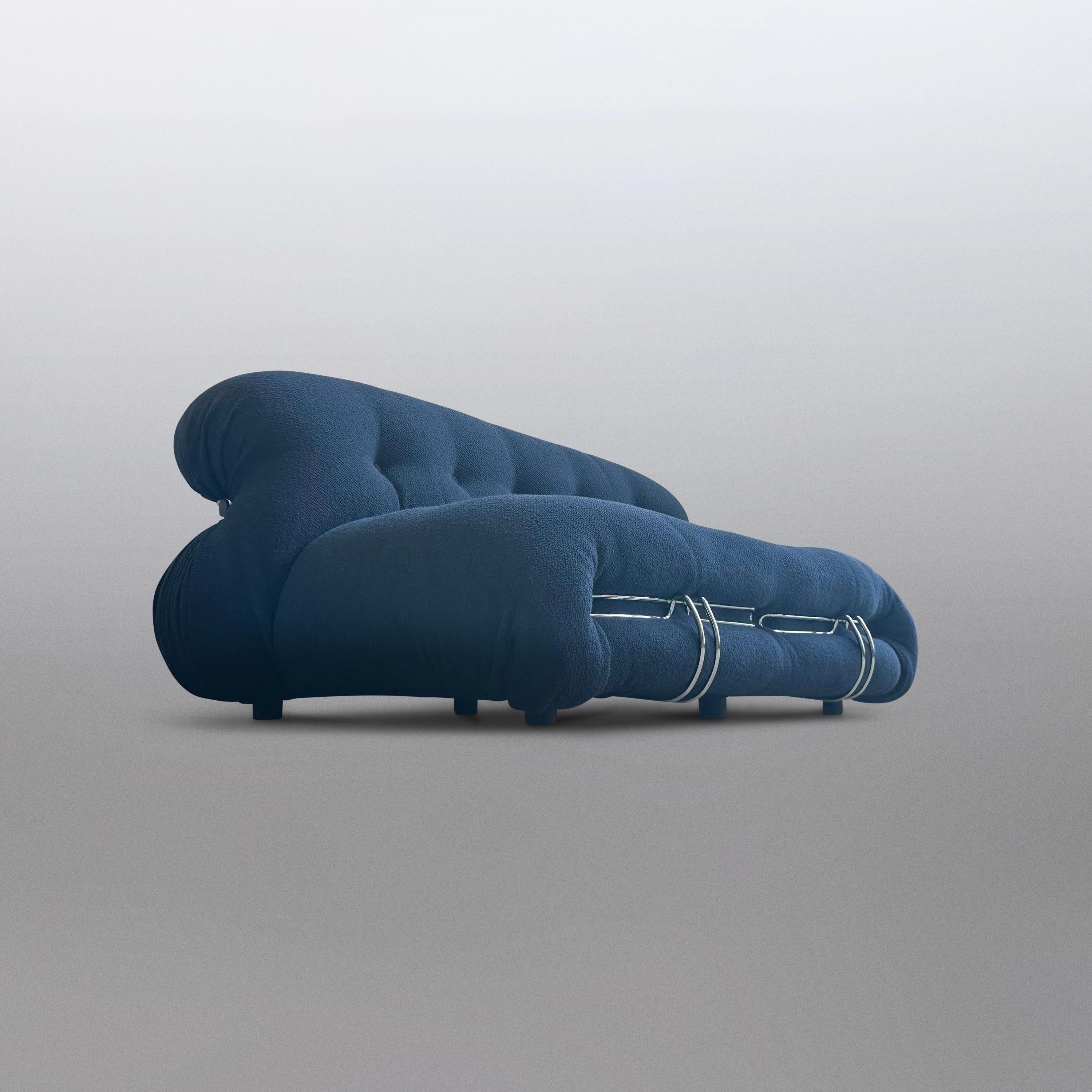 Italian Soriana 2 seater sofa and ottoman by Tobia & Afra Scarpa for Cassina For Sale