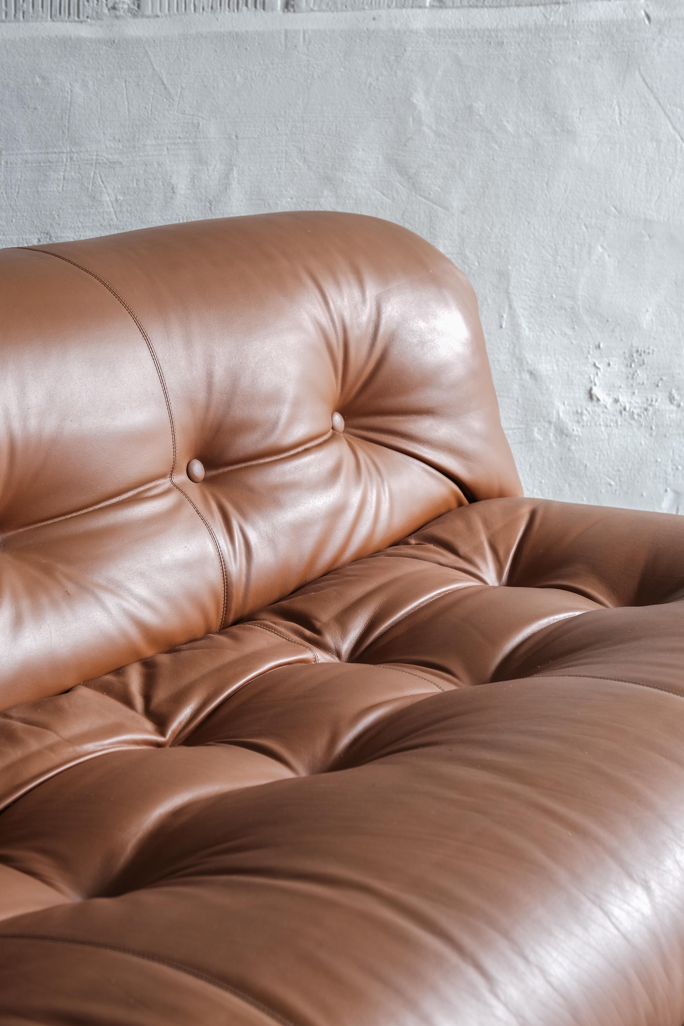 Soriana 4 seater in Cognac leather designed by Afra&Tobia Scarpa or Cassina 70' In Good Condition In Zandhoven, BE