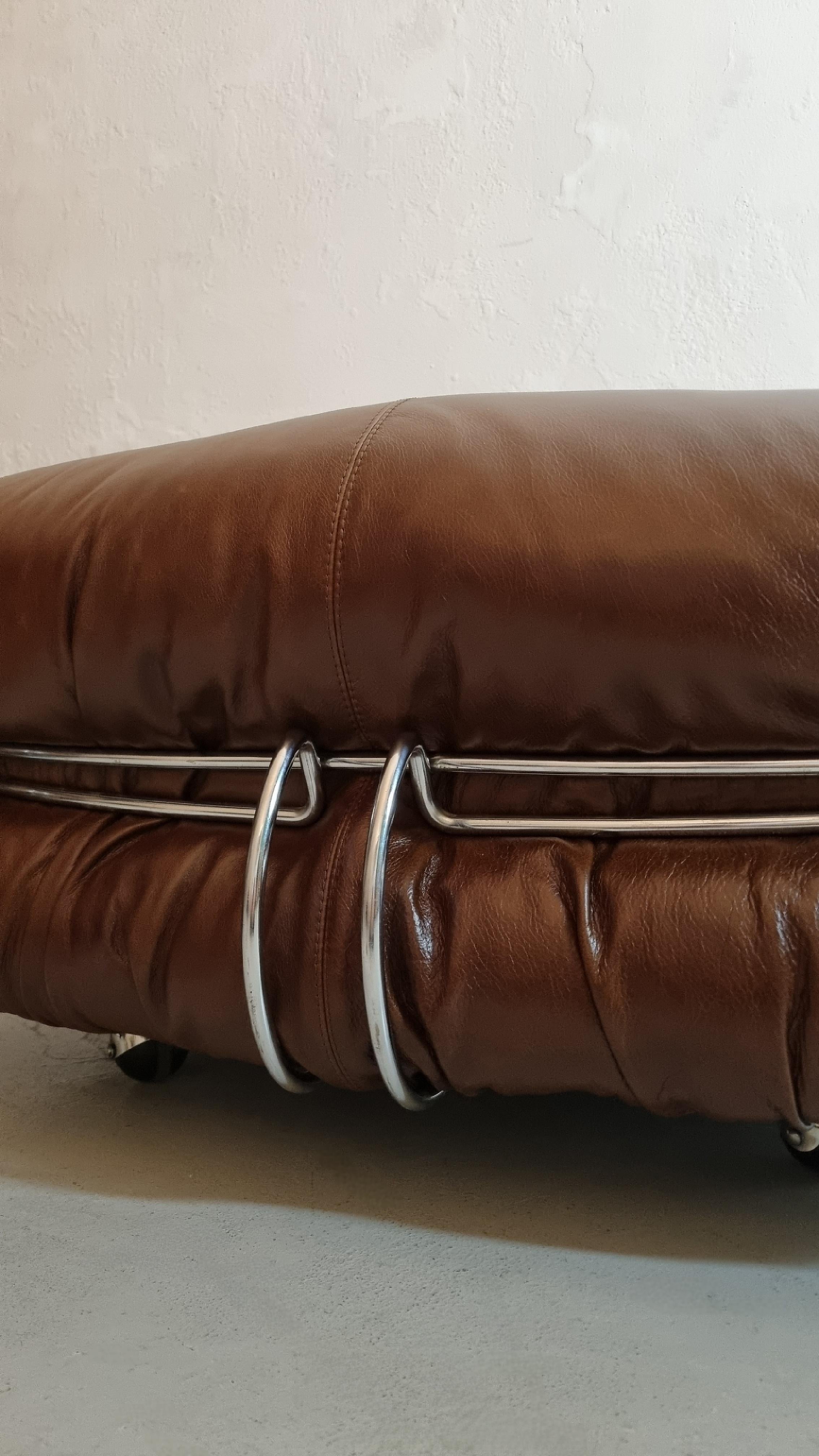 Fauteuils et repose-pieds Soriana par  Afra et Tobia Scarpa pour Cassina 1969 Excellent état - En vente à Arezzo, Italy