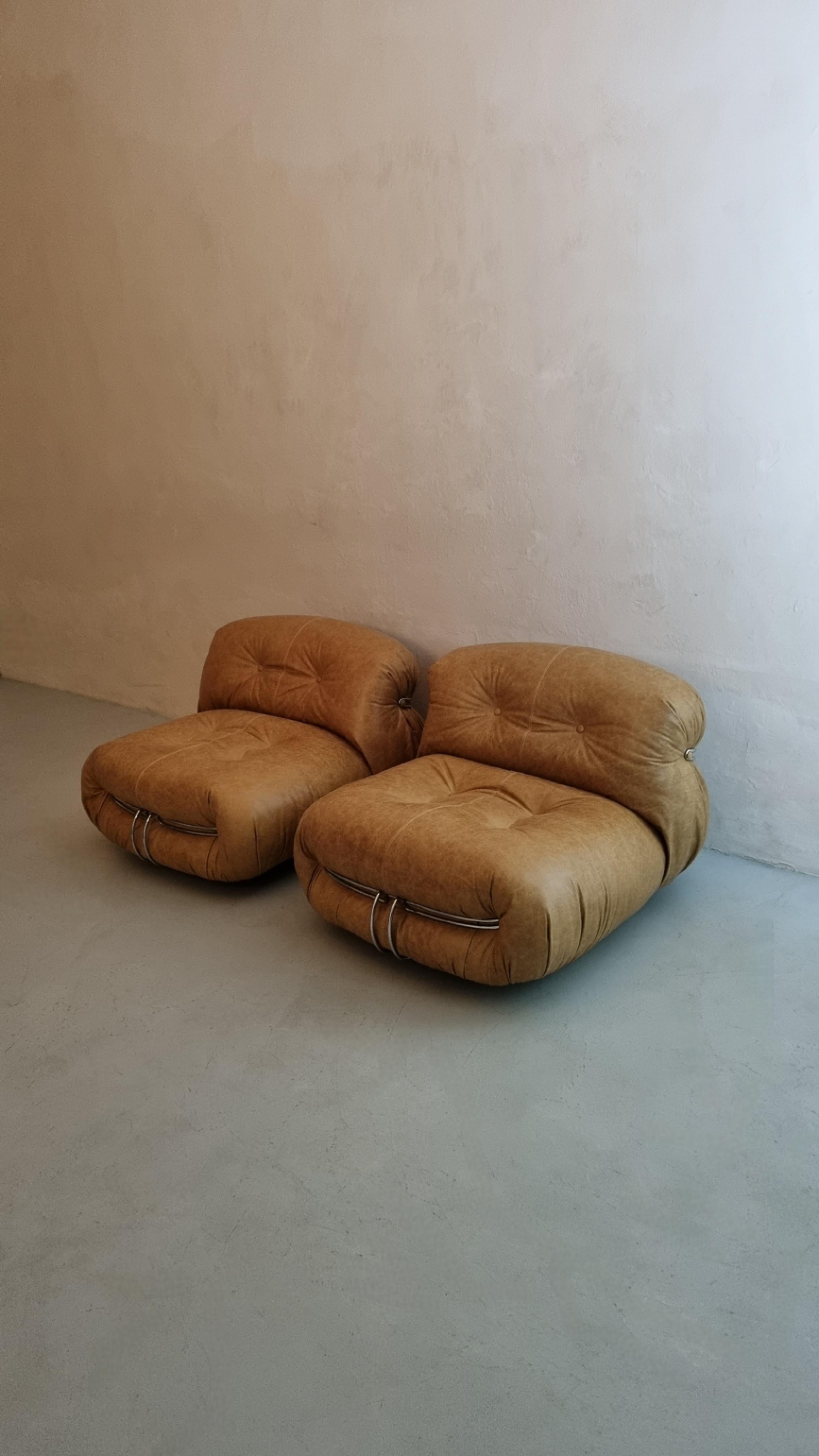 Fauteuils Soriana conçus par  Afra et Tobia Scarpa pour Cassina 1969 Excellent état - En vente à Arezzo, Italy