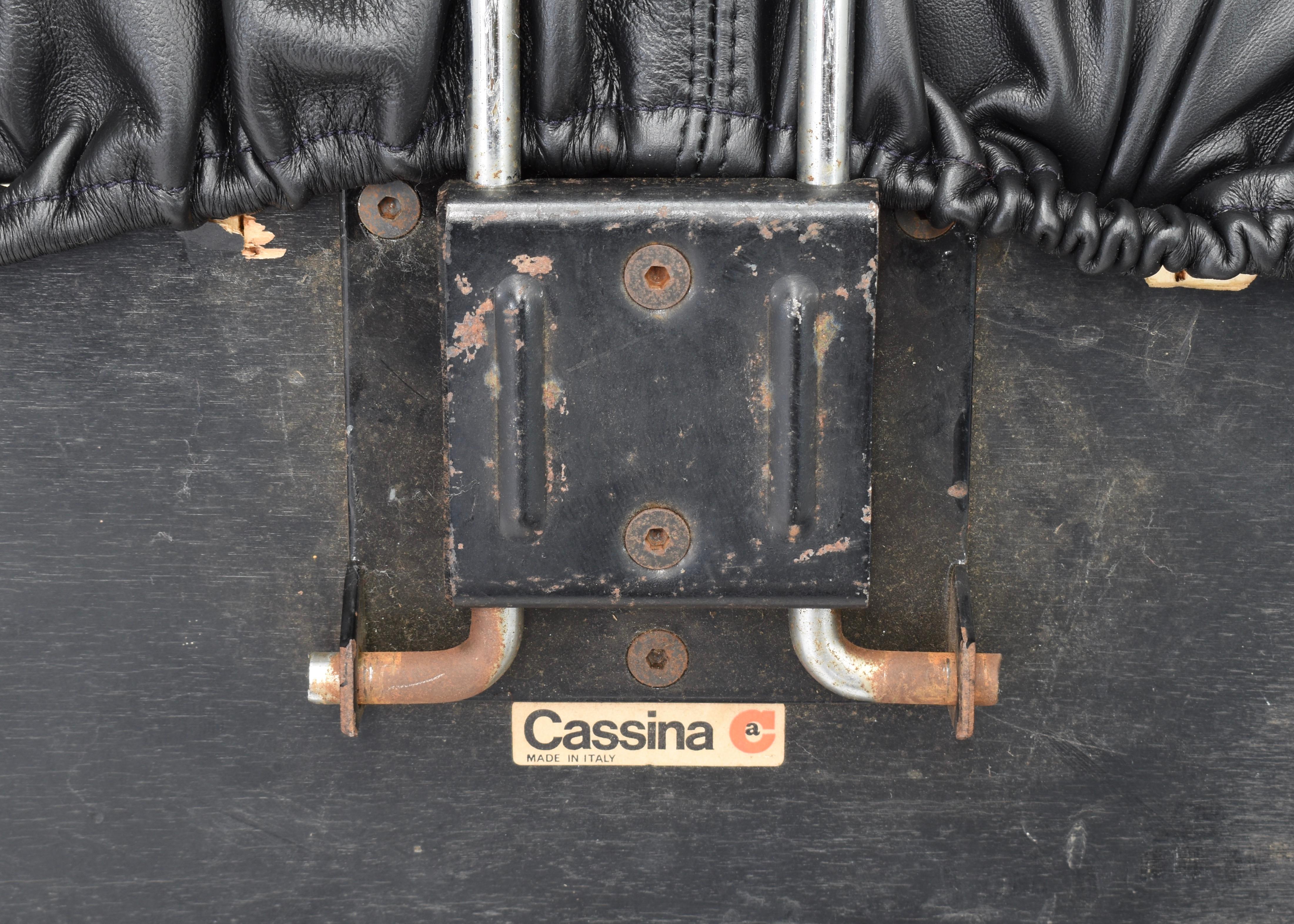 Sedia e ottomana Soriana di Tobia Scarpa per Cassina Black Leather, Italia, 1969 in vendita 1