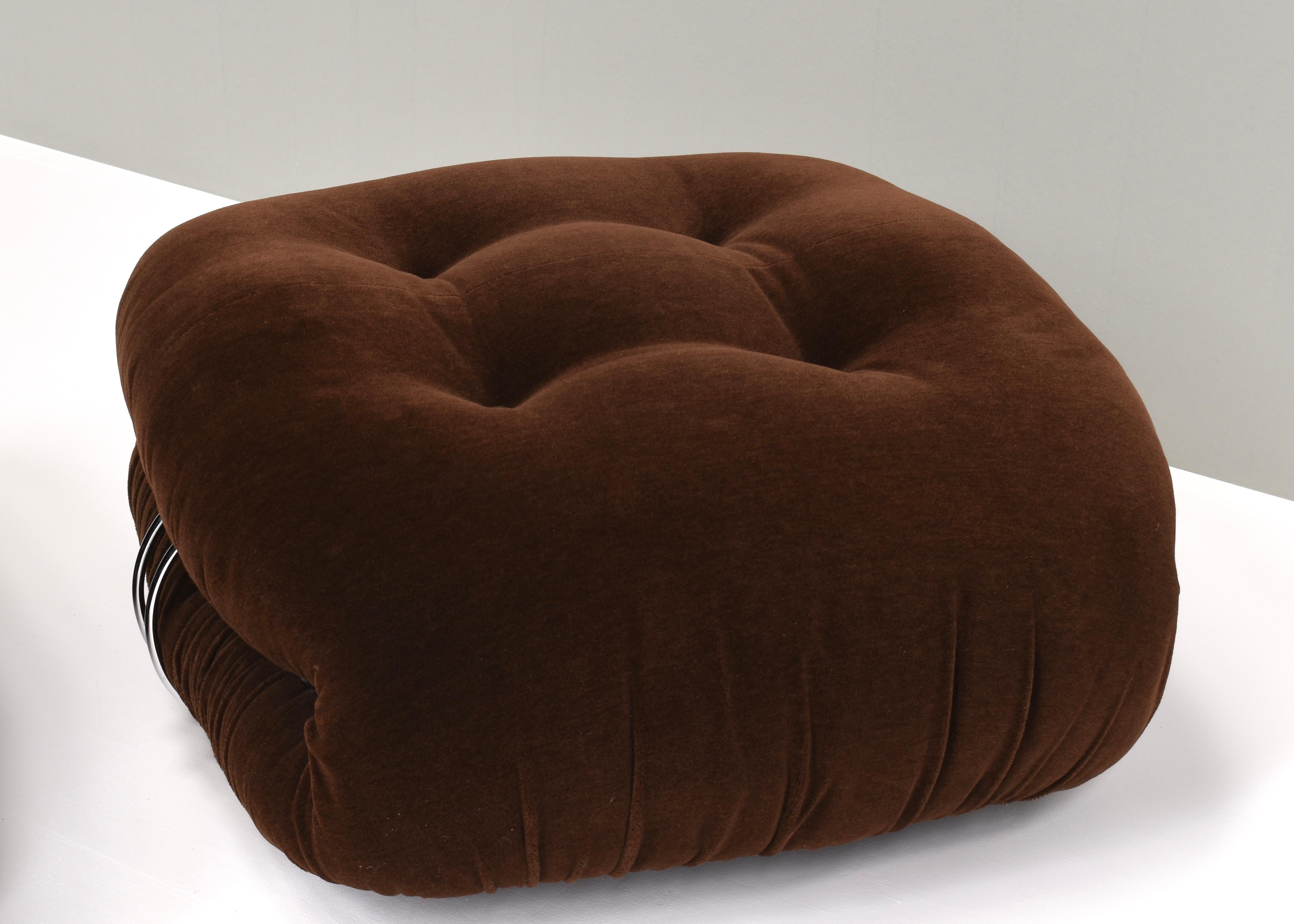 Mid-Century Modern Soriana Chair and Pouf by Tobia Scarpa for Cassina in Original Mohair, 1970s