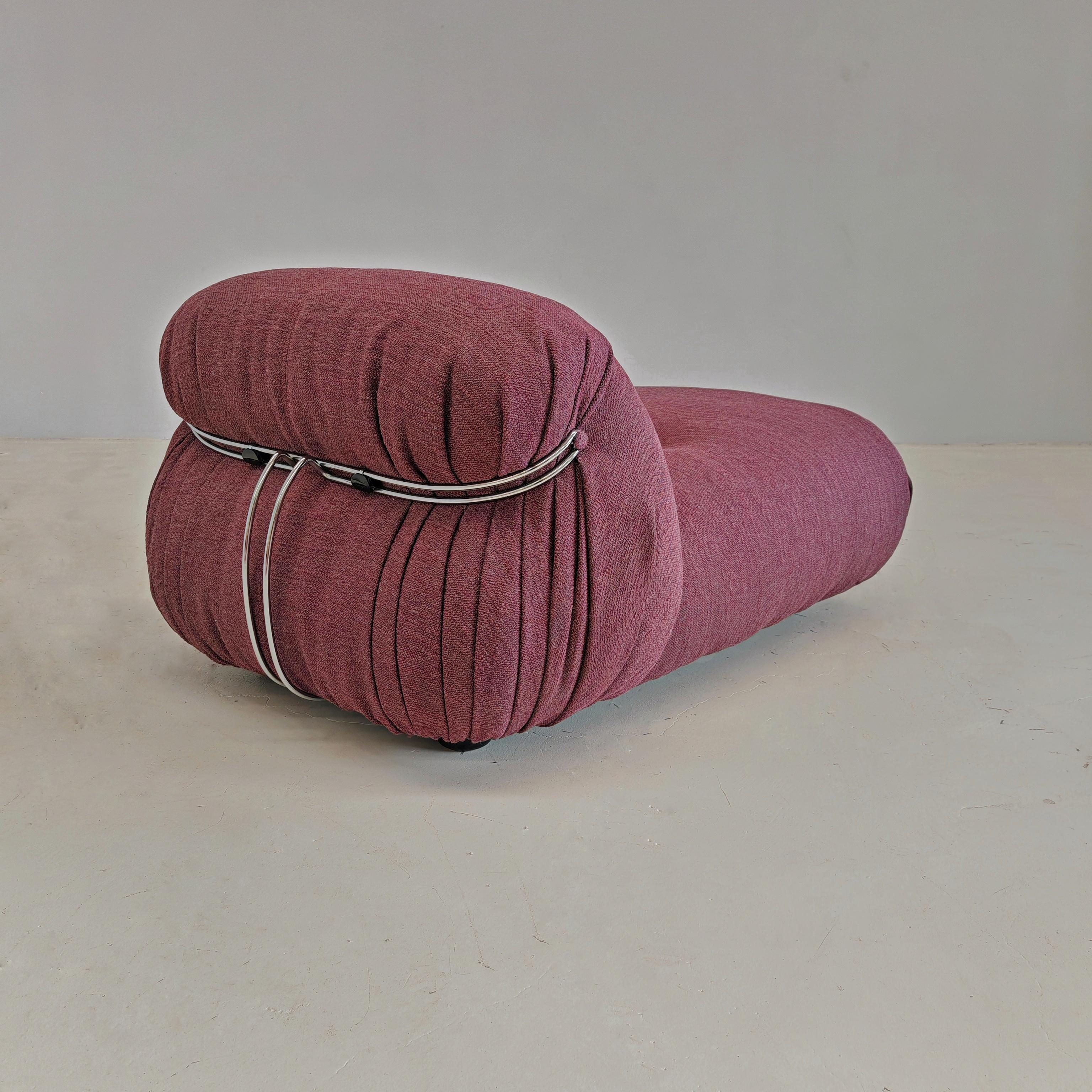 Cotton Soriana chaise longue by Afra and Tobia scarpa for Cassina 1970s For Sale