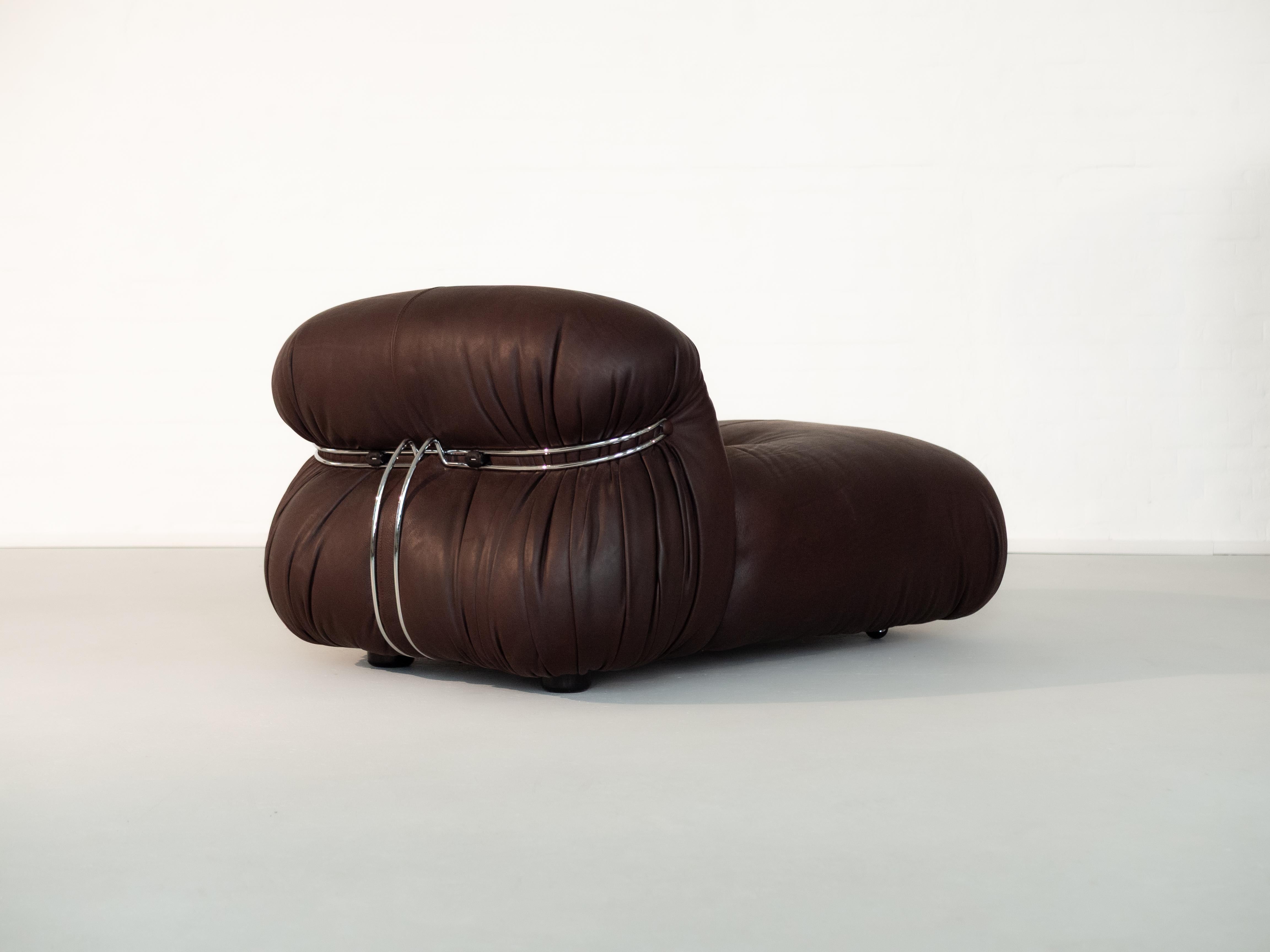 Soriana Chaiselongue von Afra & Tobia Scarpa für Cassina (Mitte des 20. Jahrhunderts) im Angebot