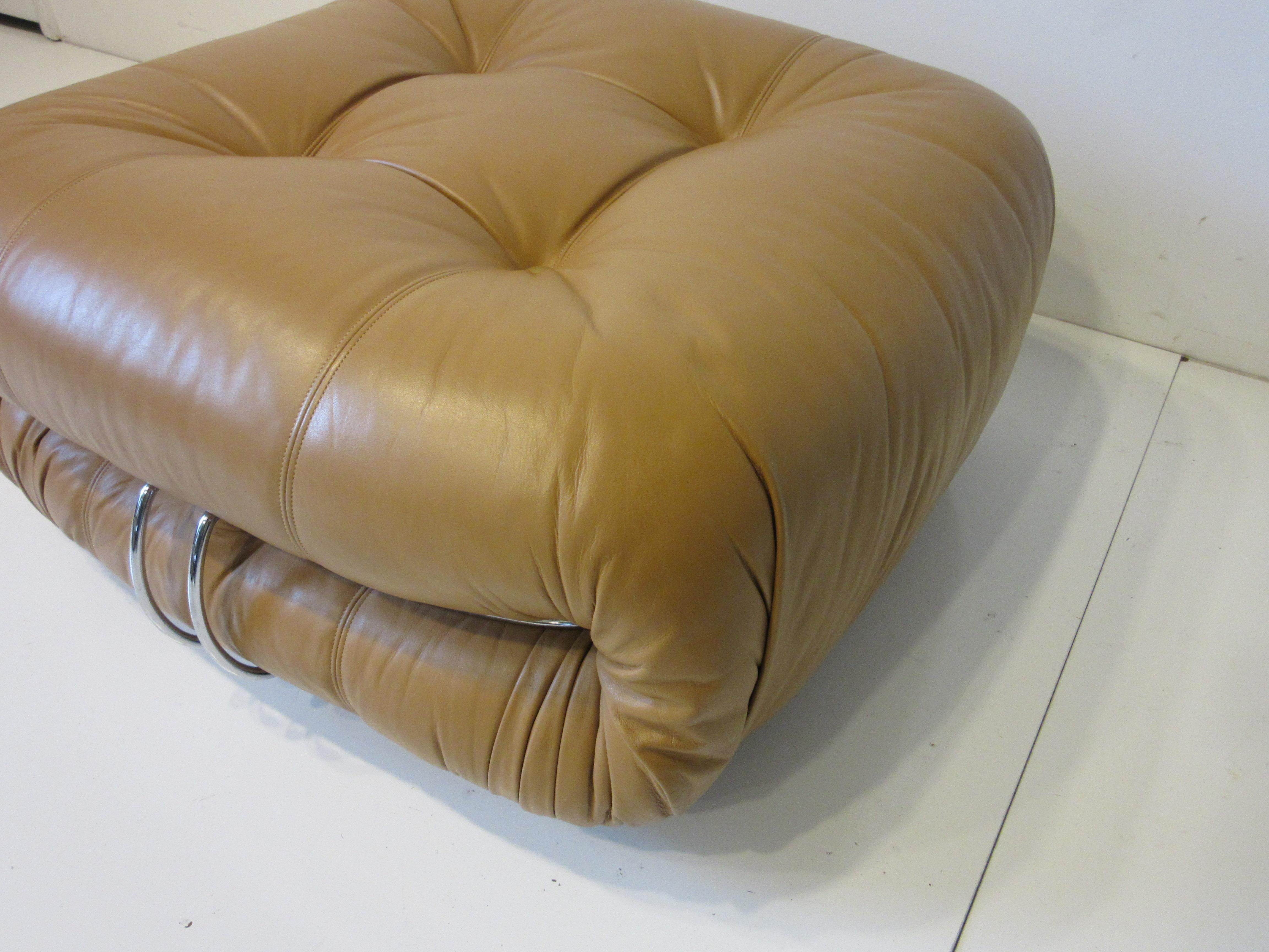 Modern Soriana Leather Ottoman by Tobia Scarpa for Cassina For Sale