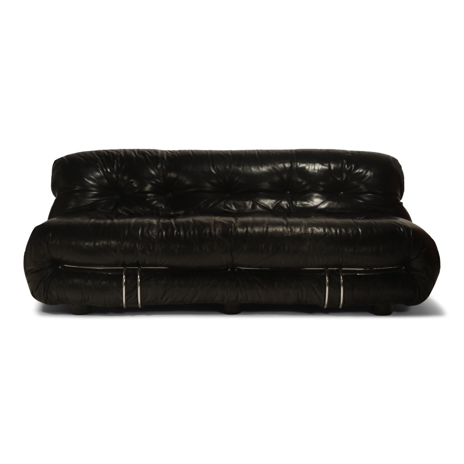 Get the wow-factor in this stunning deep black leather 